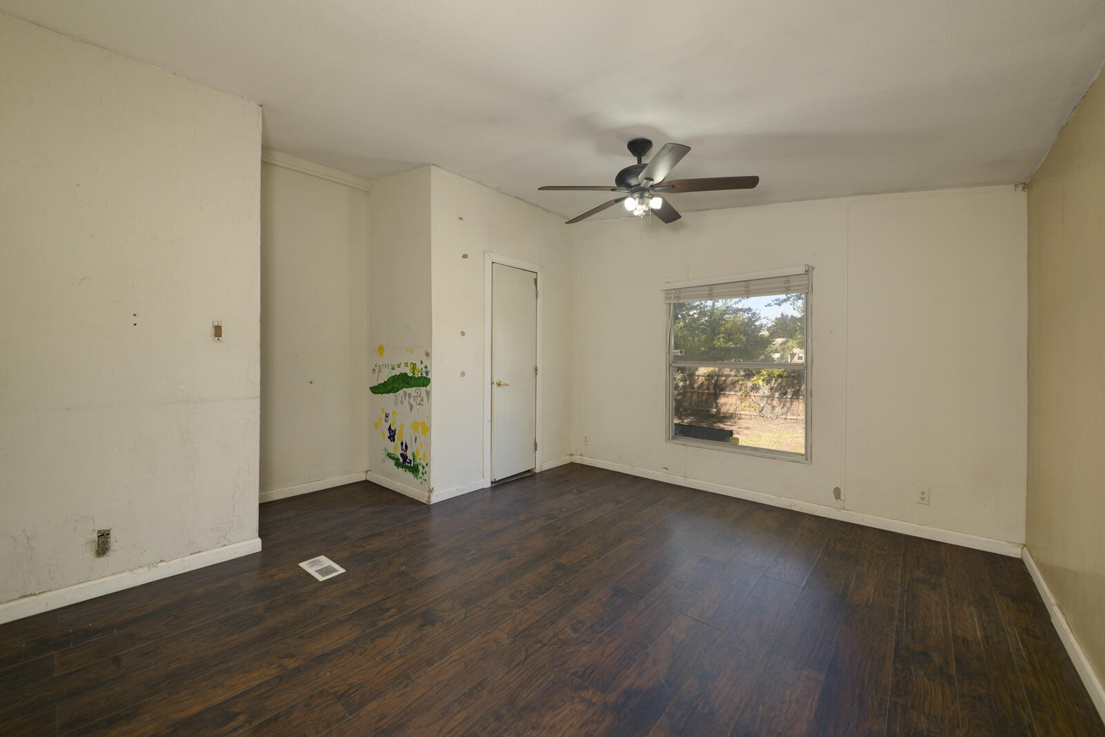 1505 GONZALES Road SW