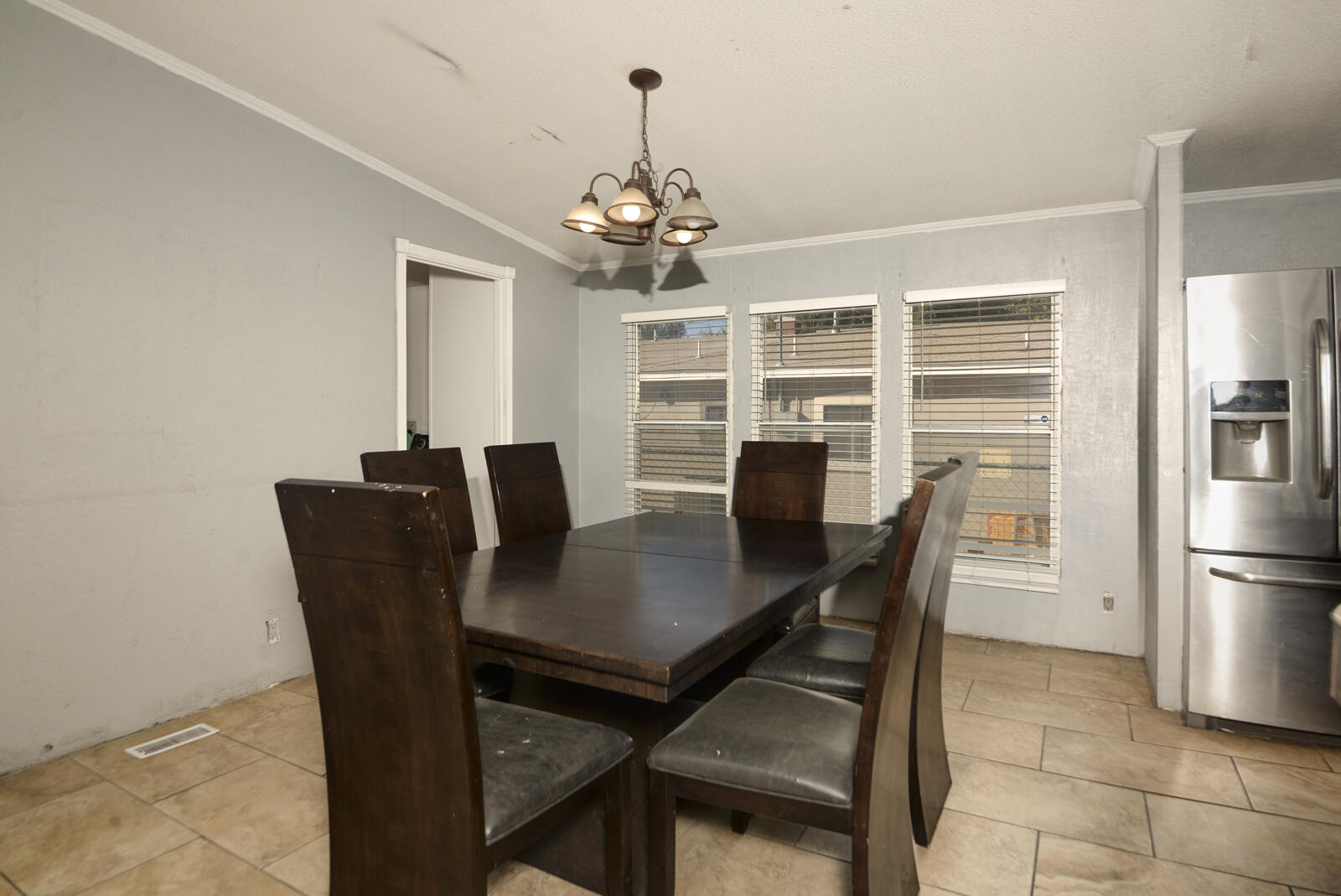 1505 GONZALES Road SW