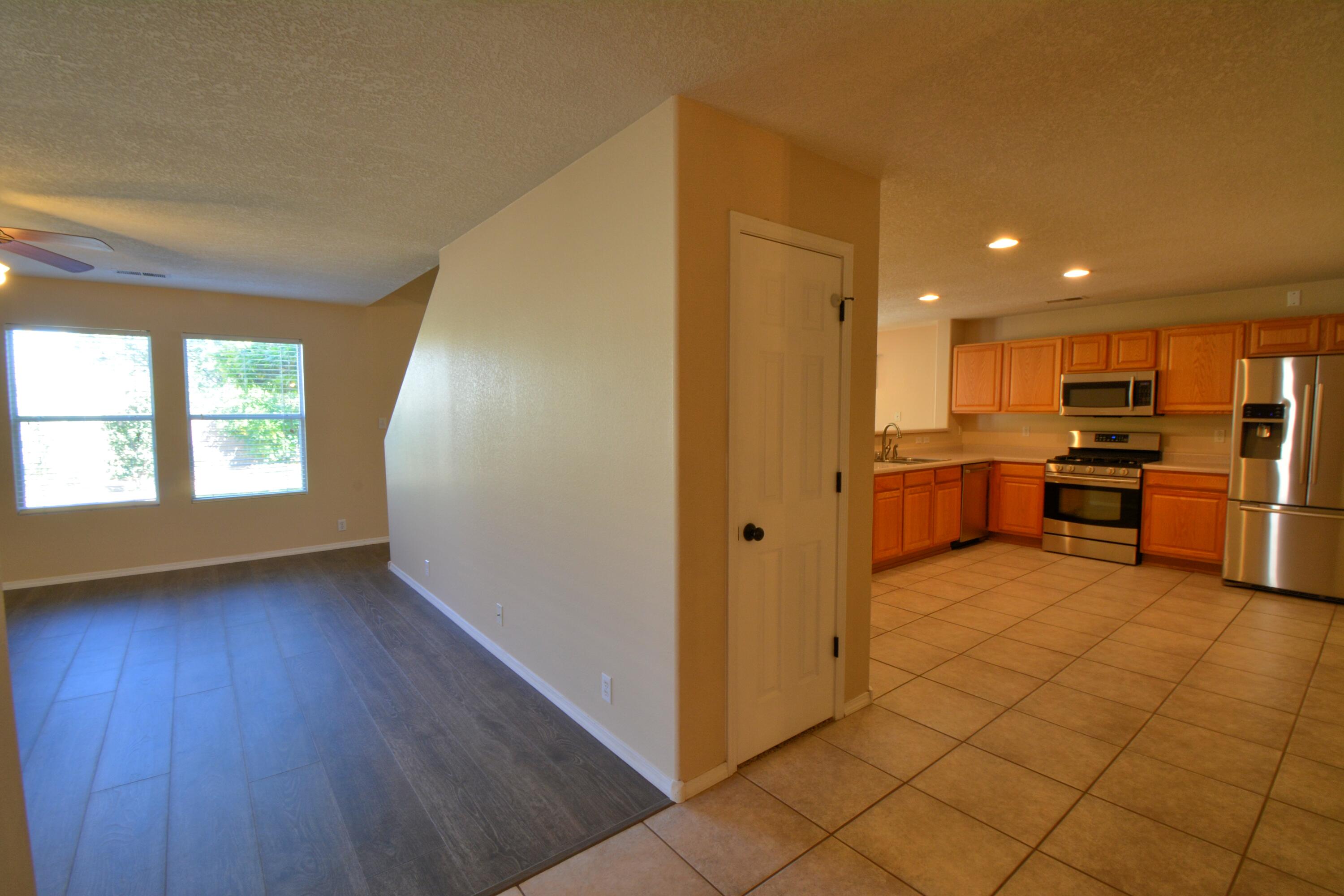 10904 TANZANITE Drive NW