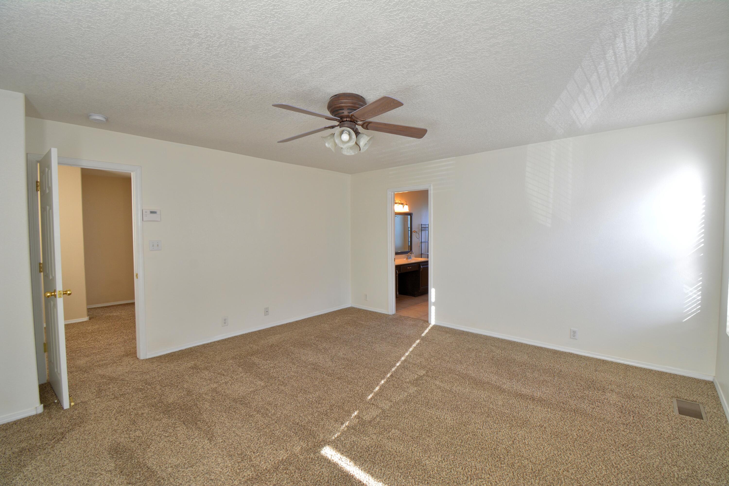 10904 TANZANITE Drive NW