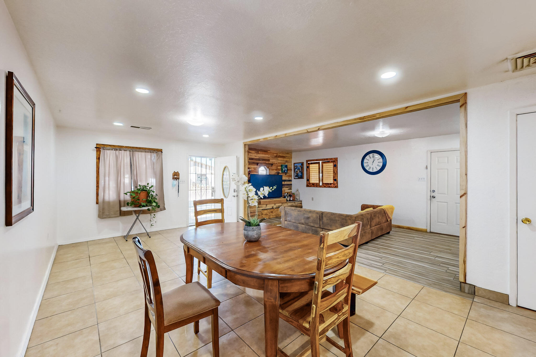 1160 CALLE MESQUITE