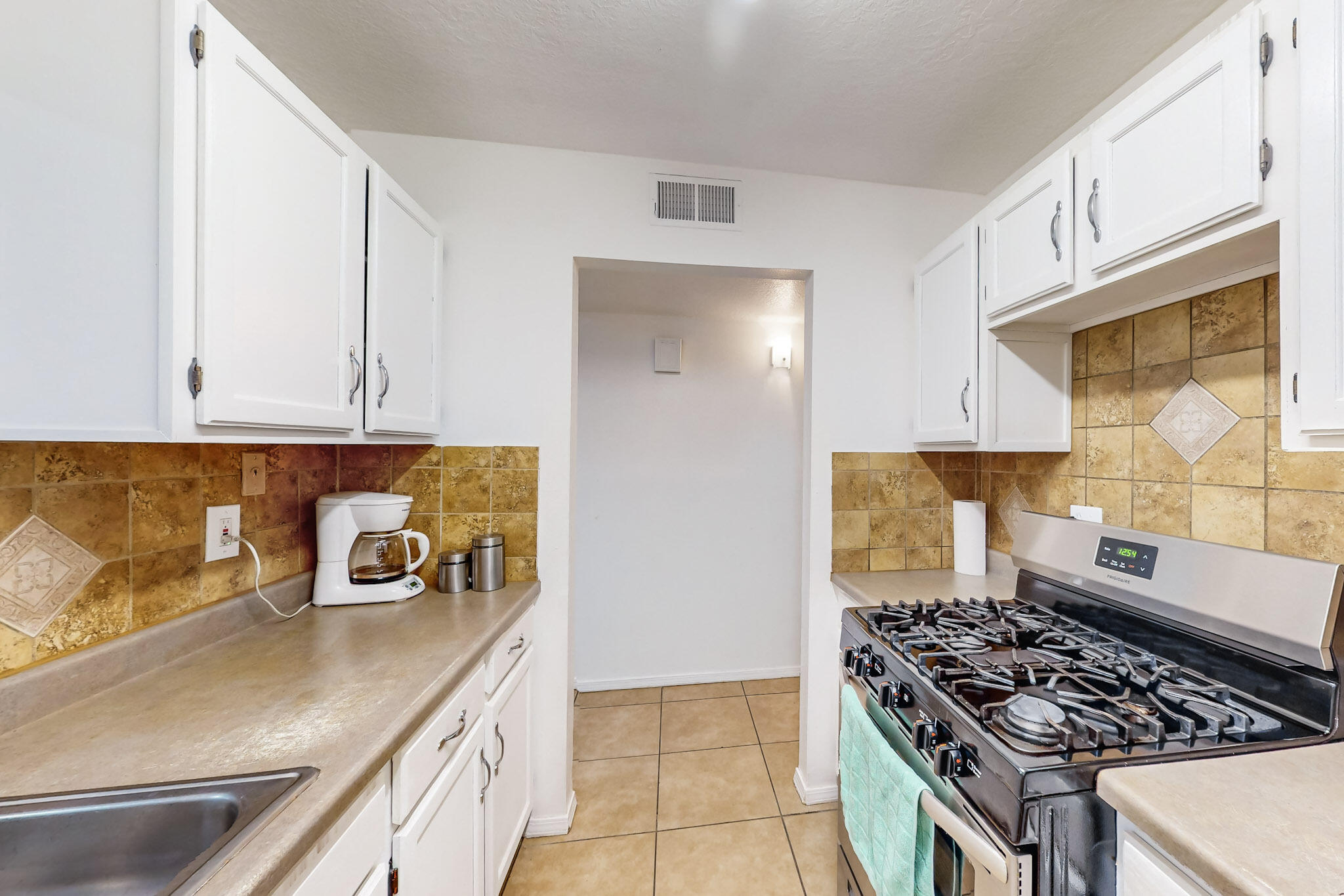 1160 CALLE MESQUITE