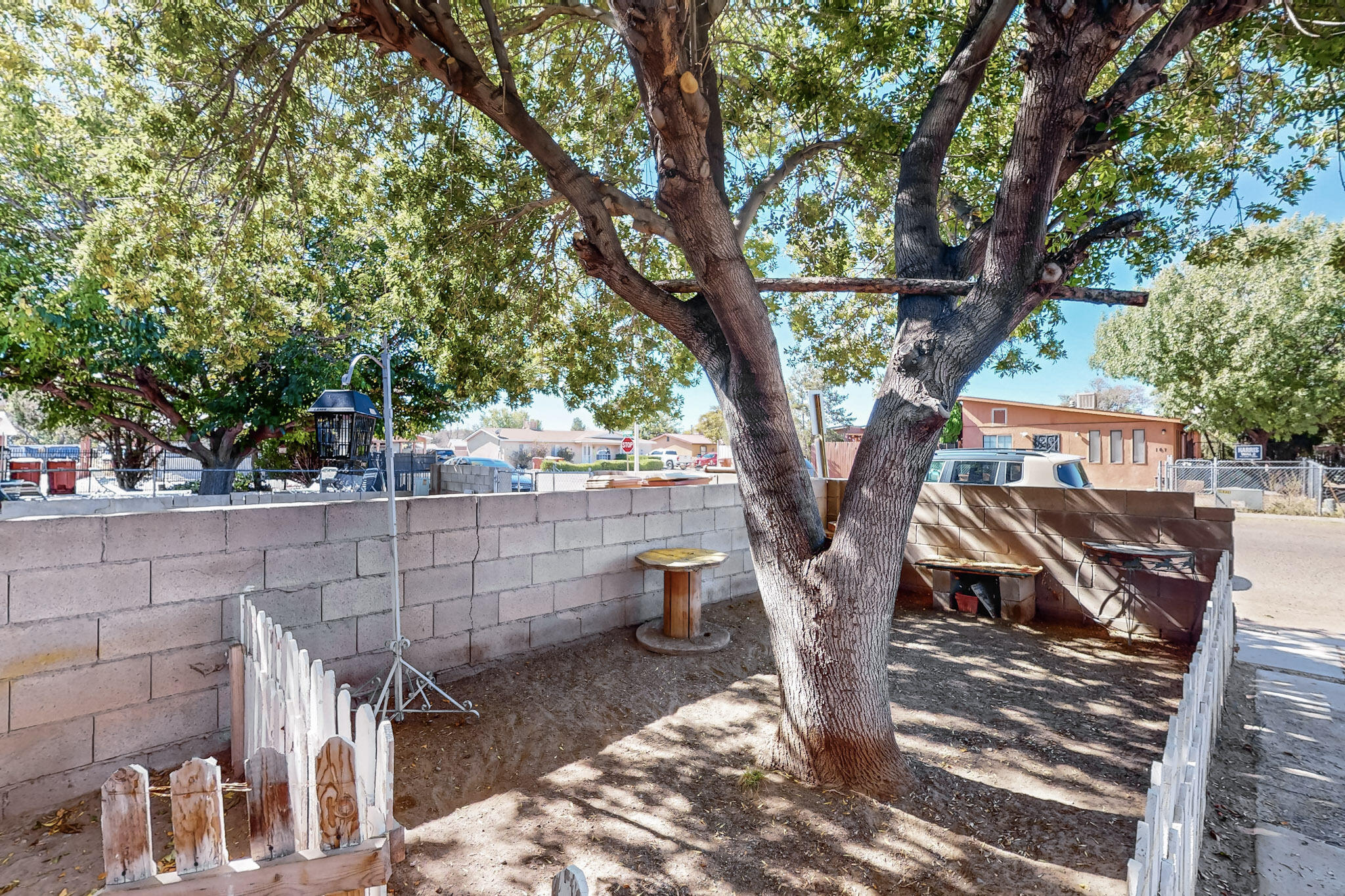 1160 CALLE MESQUITE