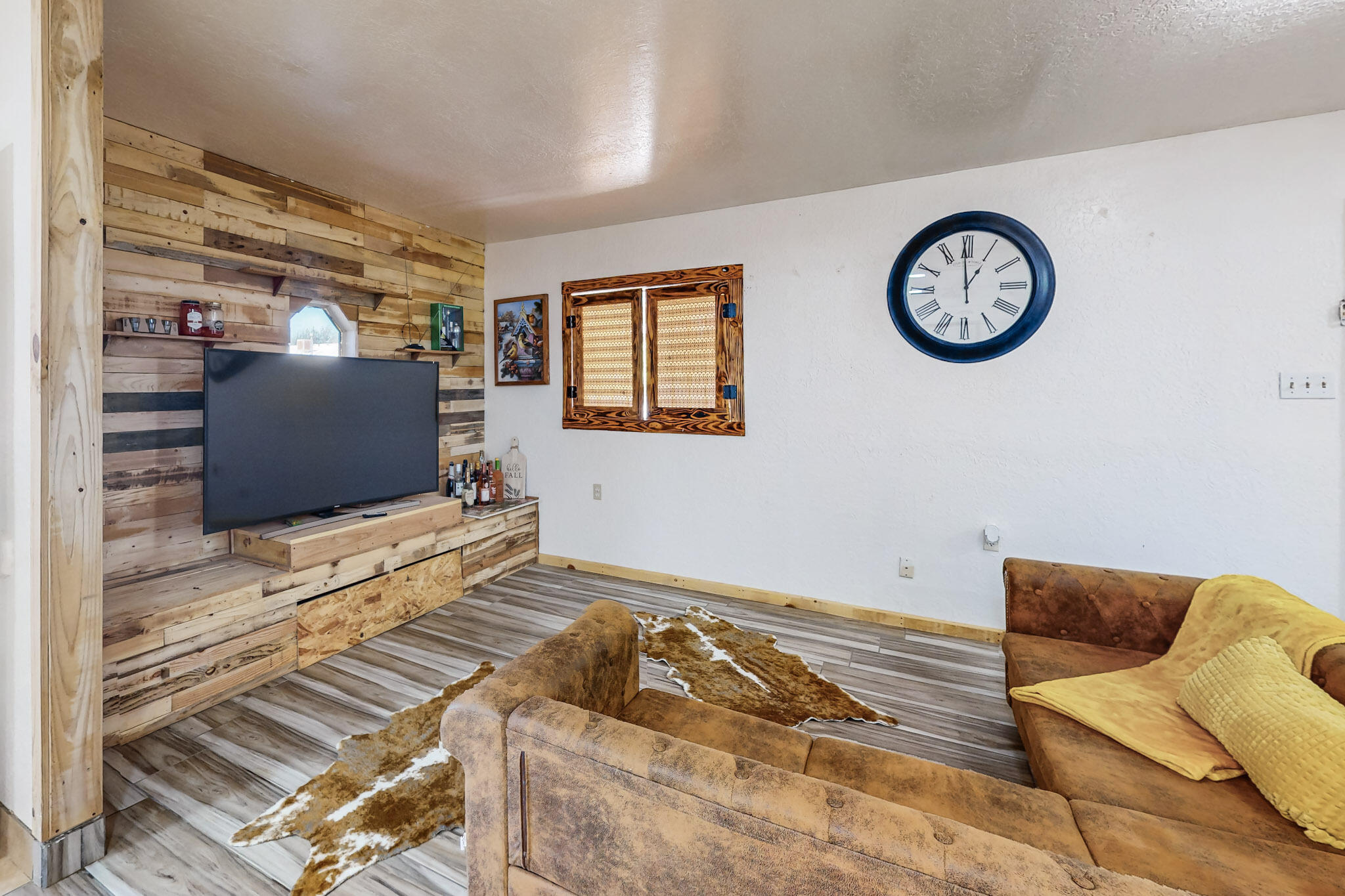 1160 CALLE MESQUITE