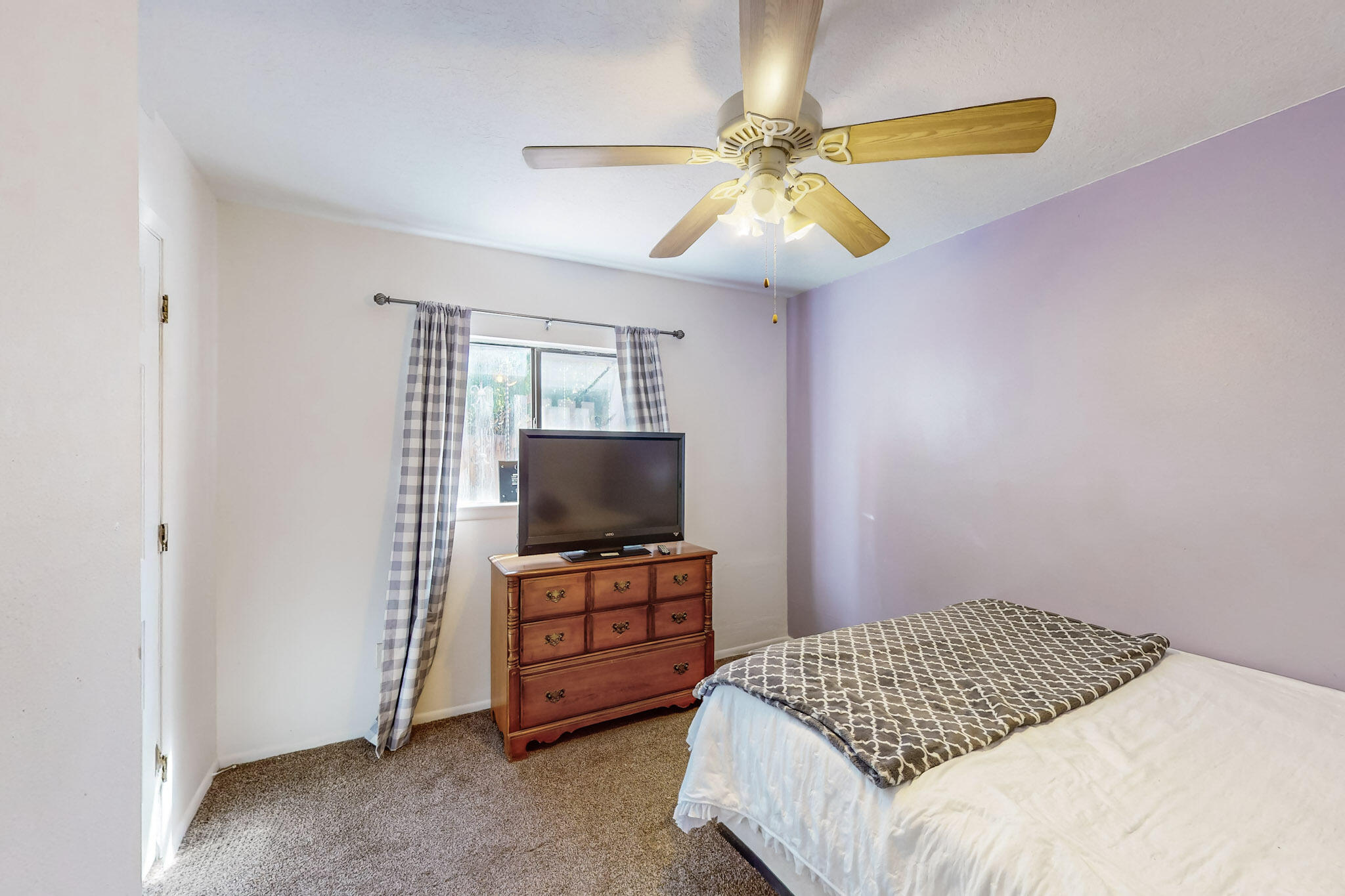 1160 CALLE MESQUITE