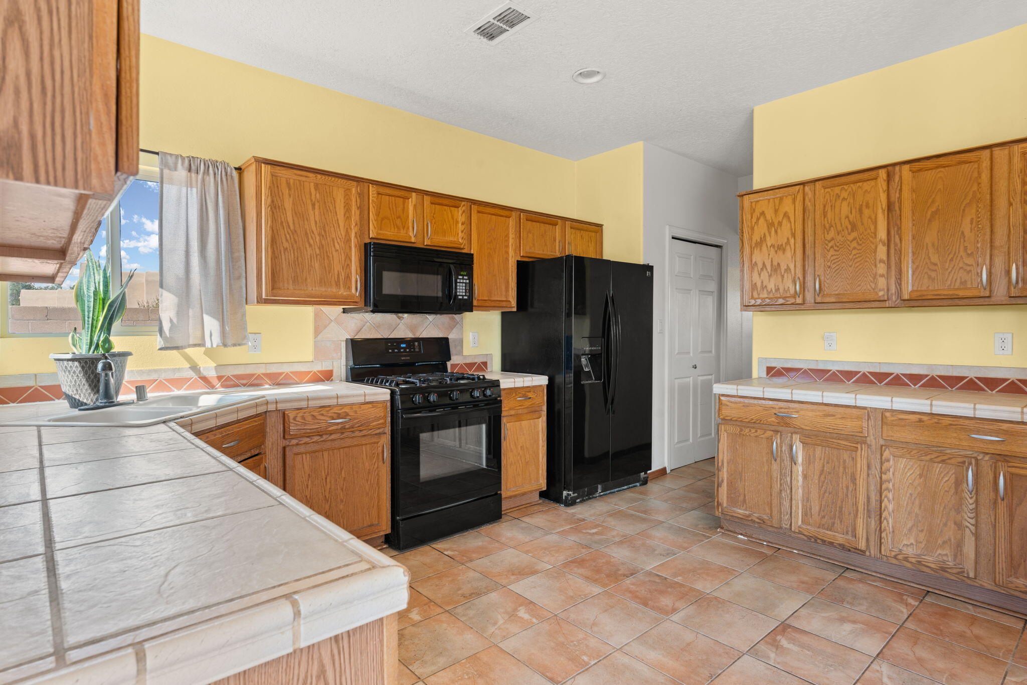 7234 TRIANA Place NW