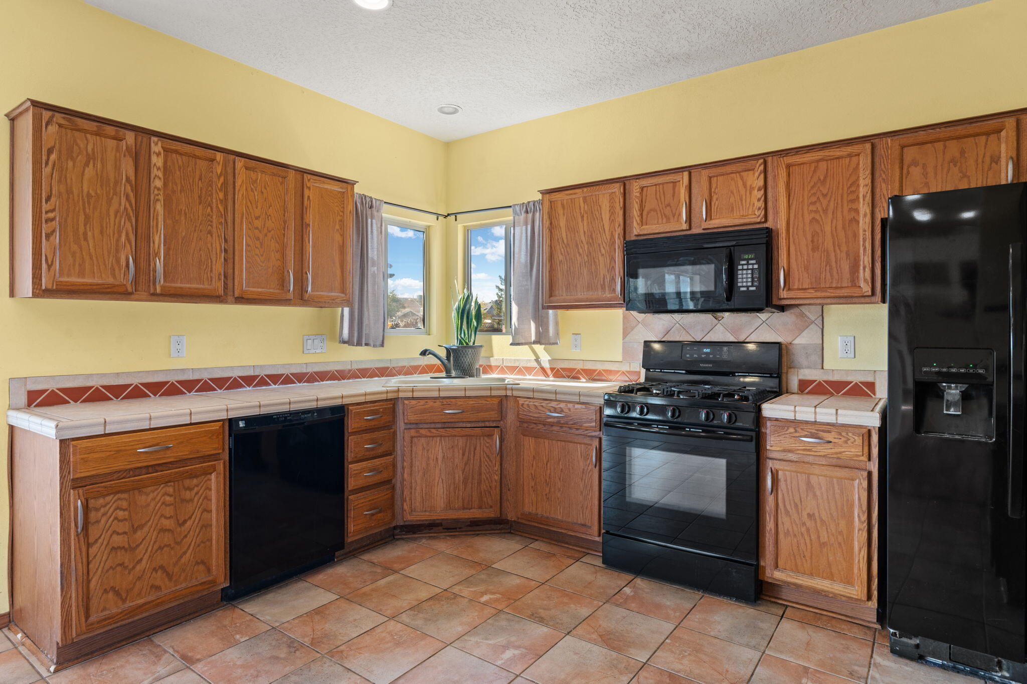 7234 TRIANA Place NW