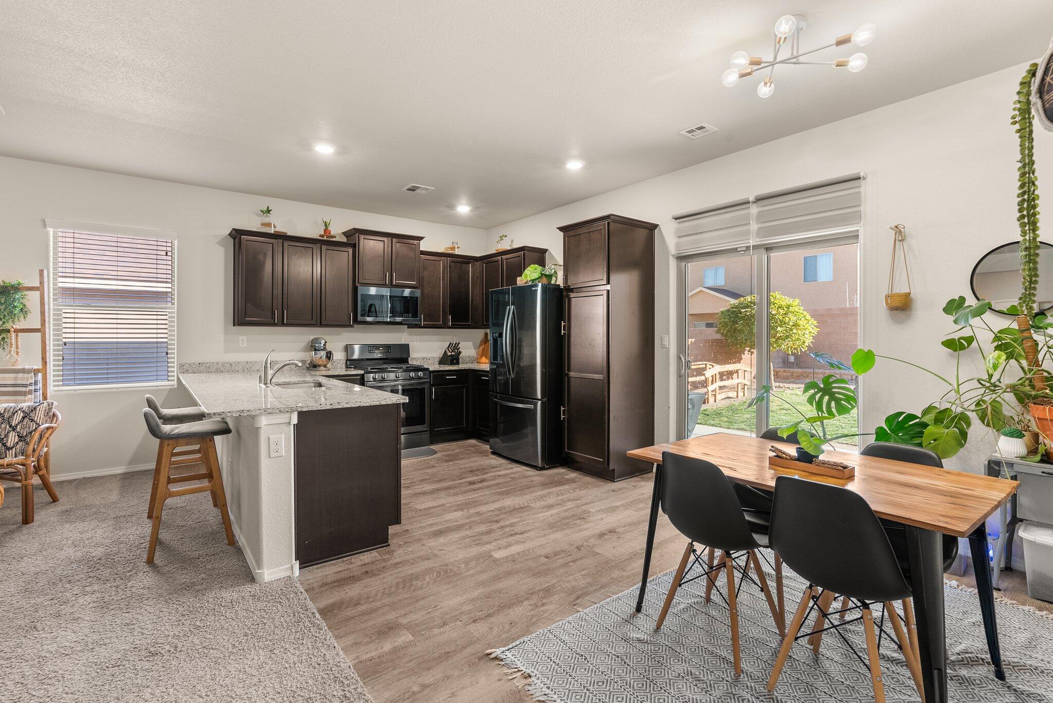 3607 TIMBERLINE Road NE