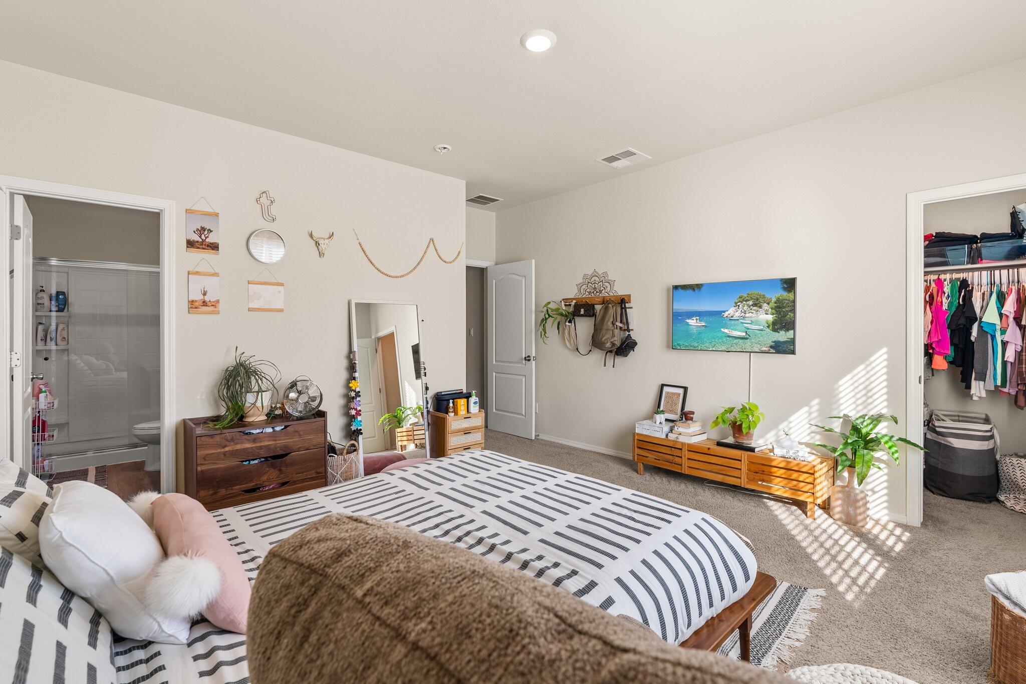 3607 TIMBERLINE Road NE