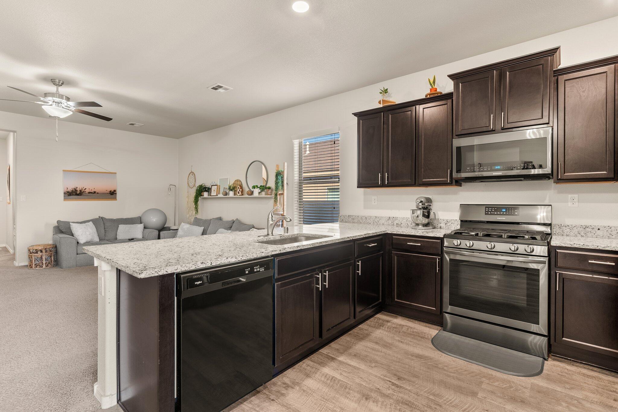 3607 TIMBERLINE Road NE