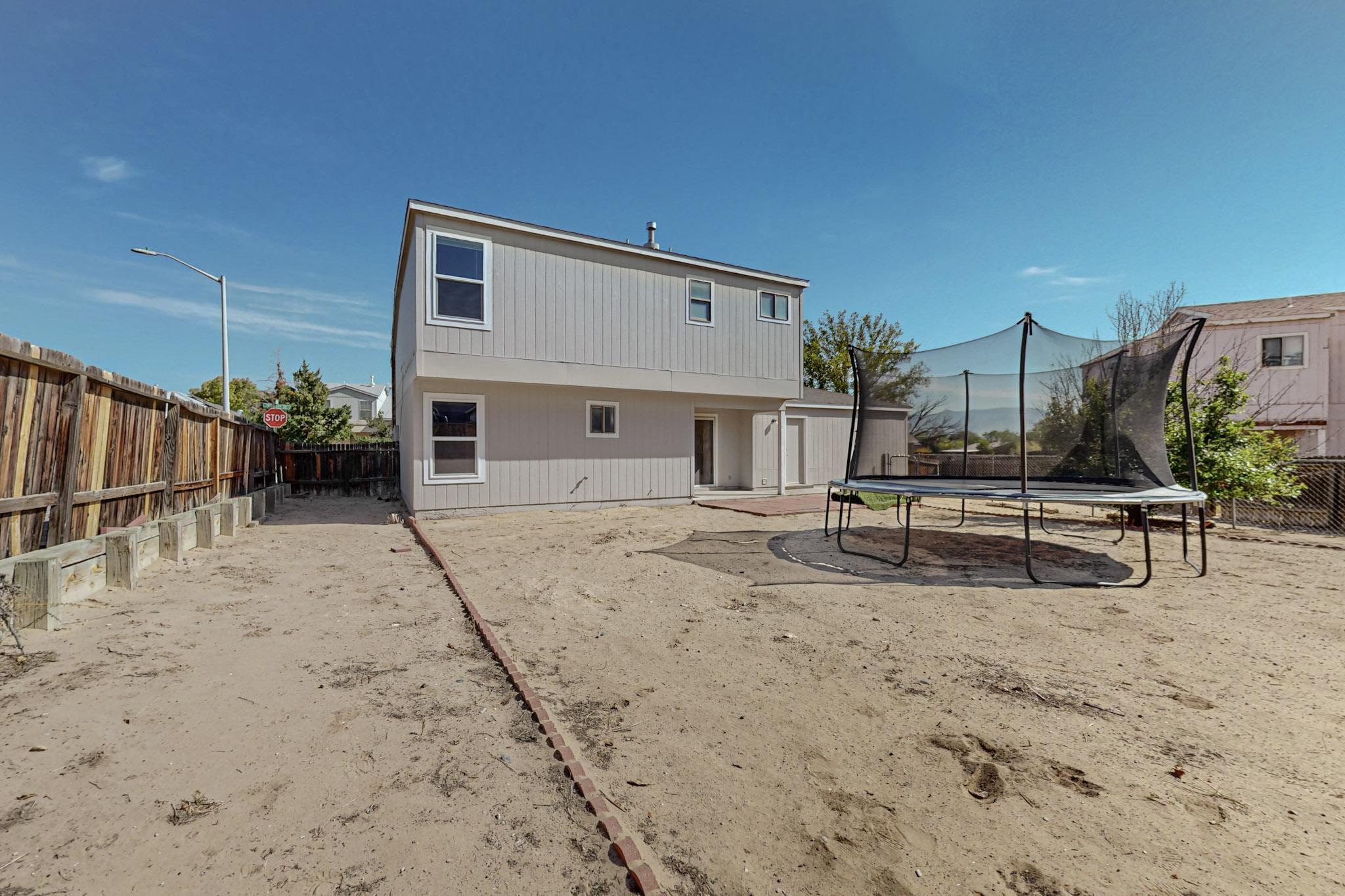 1661 TWINBERRY Drive NE