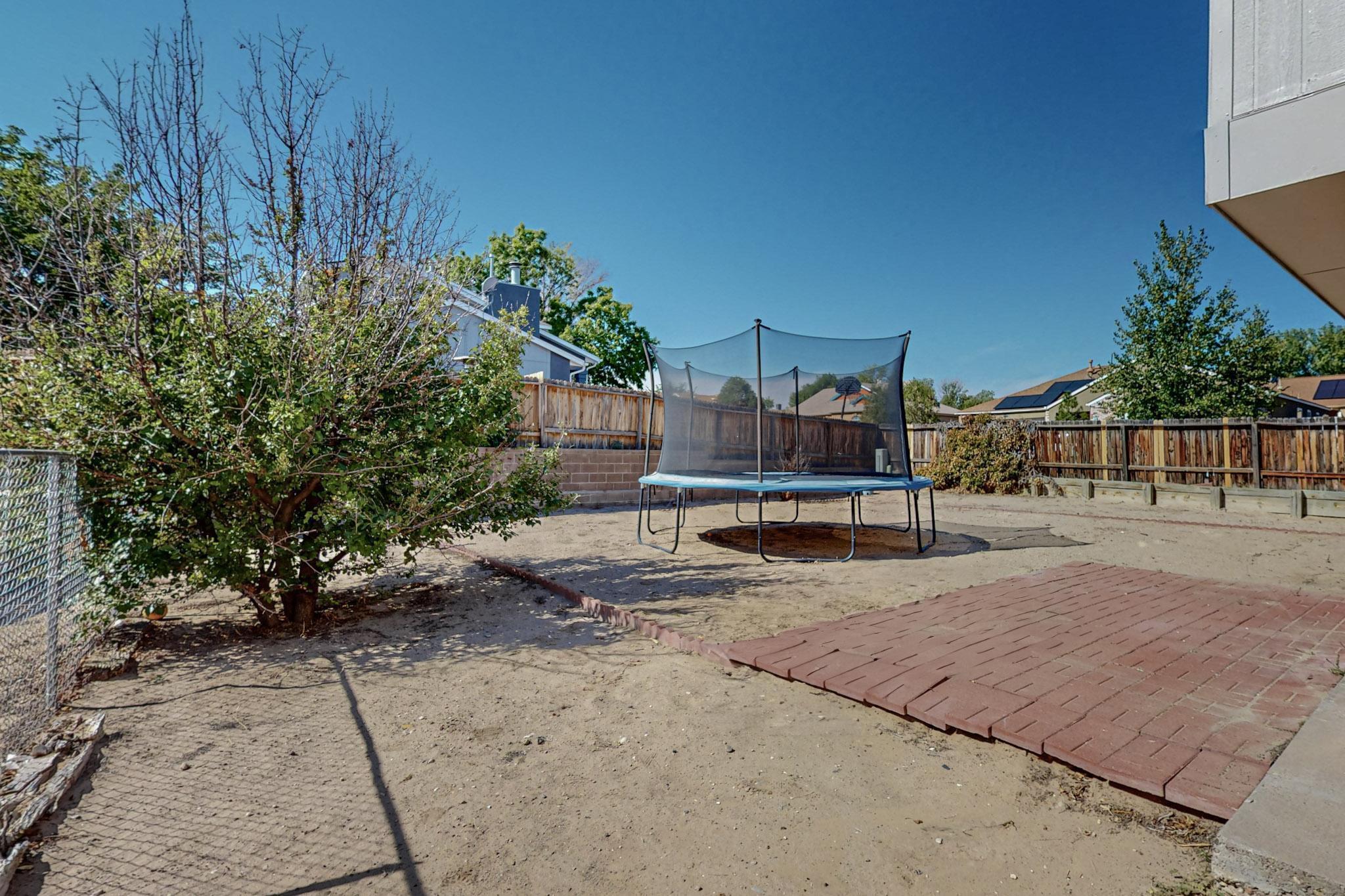 1661 TWINBERRY Drive NE