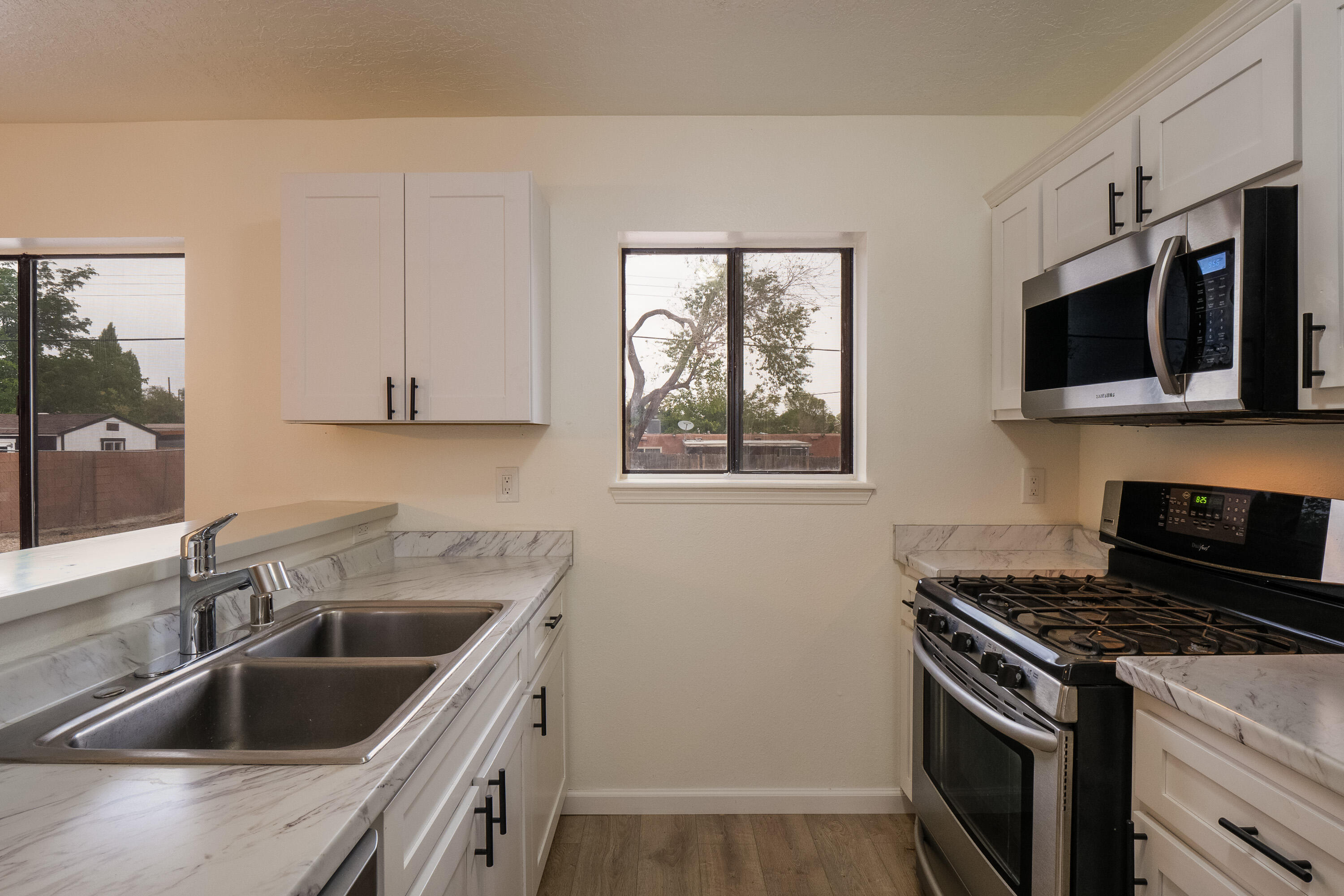 10401 TREVINO Loop NW