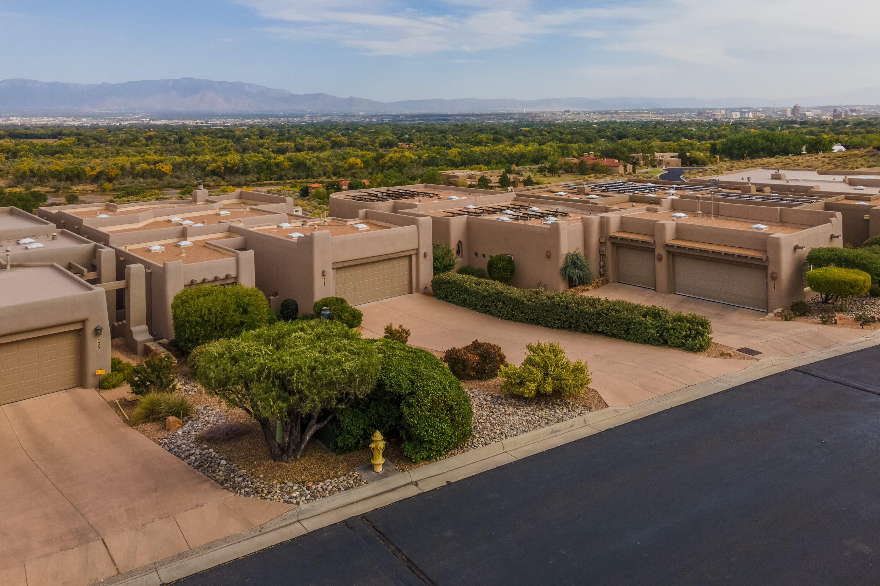3928 OXBOW VILLAGE Lane NW