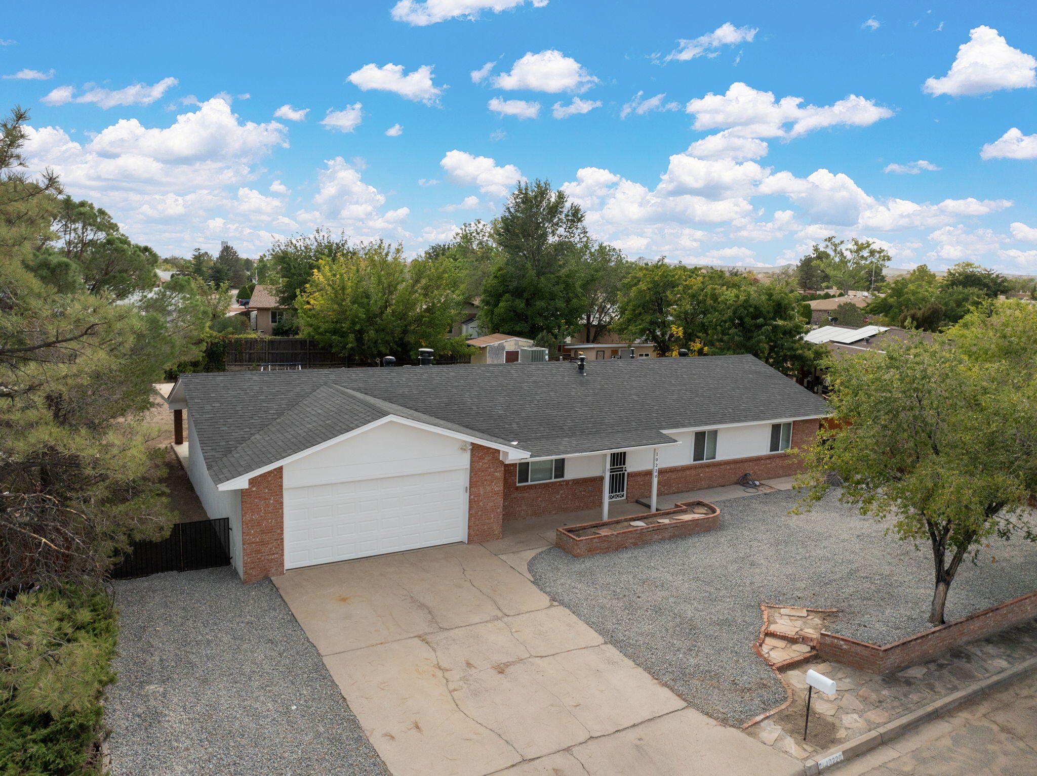 10220 PARK Lane NW