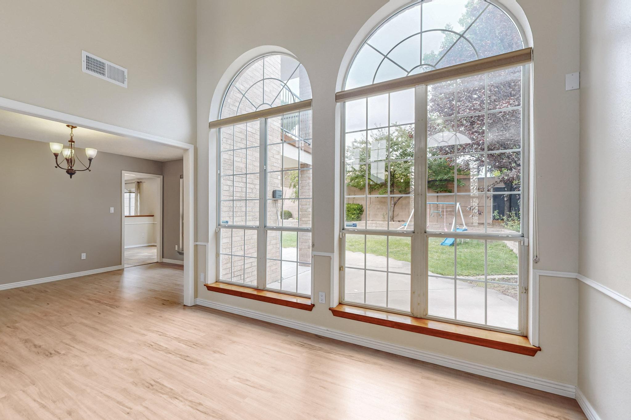 8404 BELLA VISTA Place NW