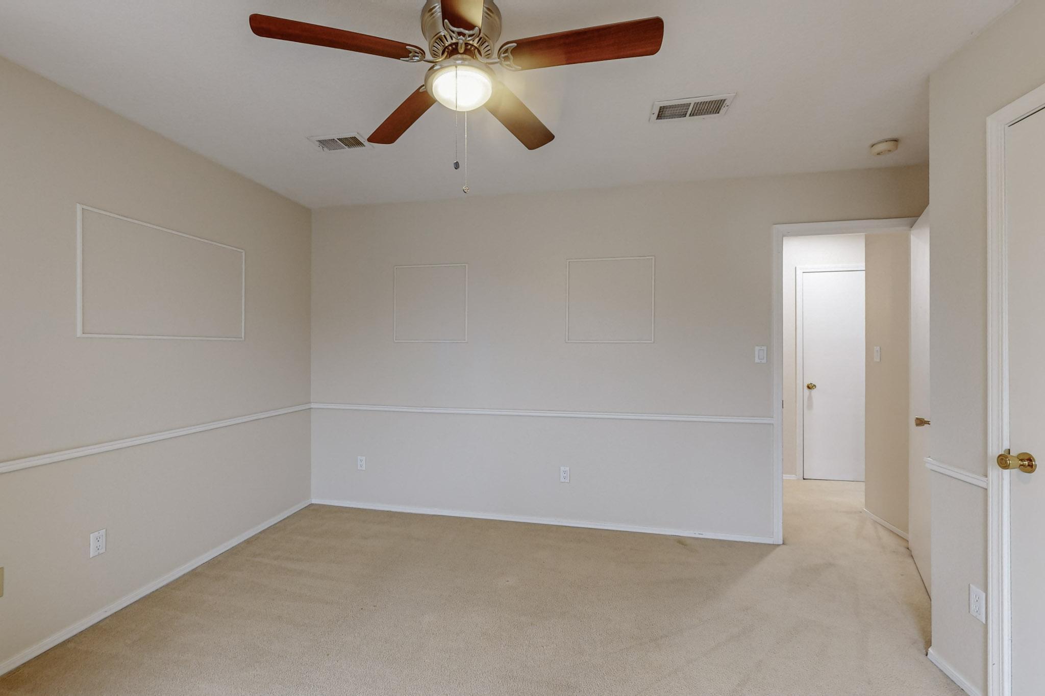 8404 BELLA VISTA Place NW
