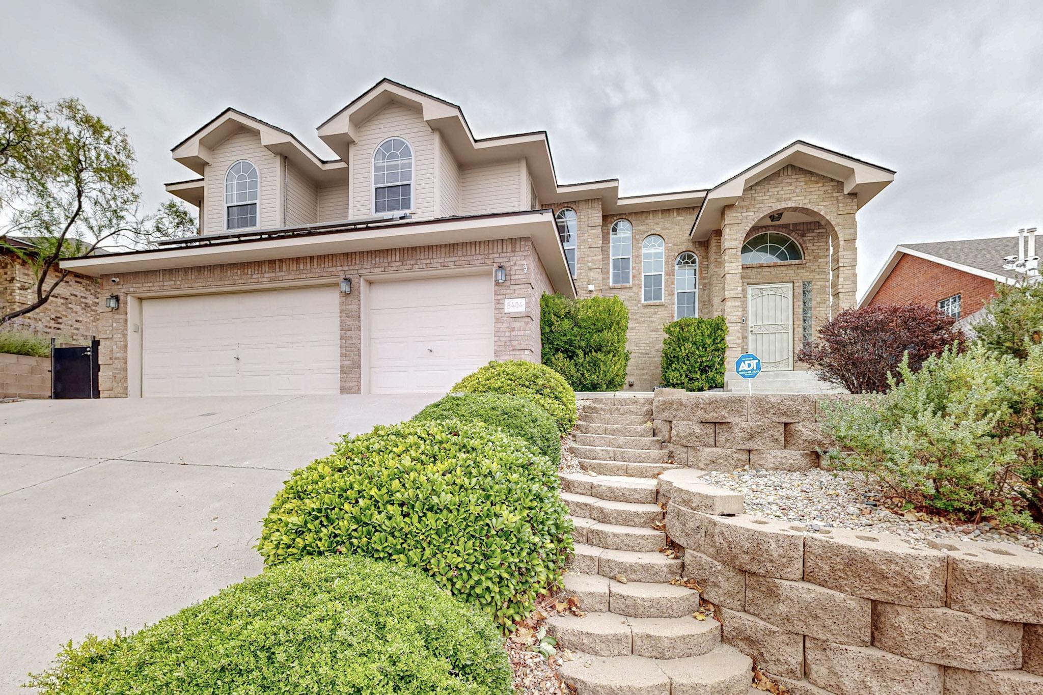 8404 BELLA VISTA Place NW