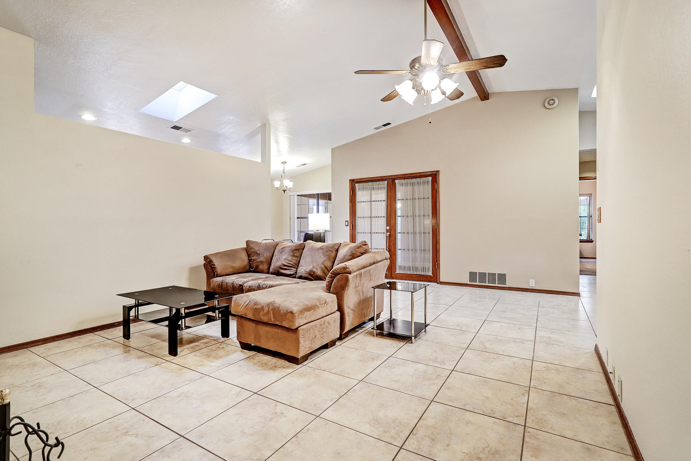10733 TOWNE PARK Drive NE