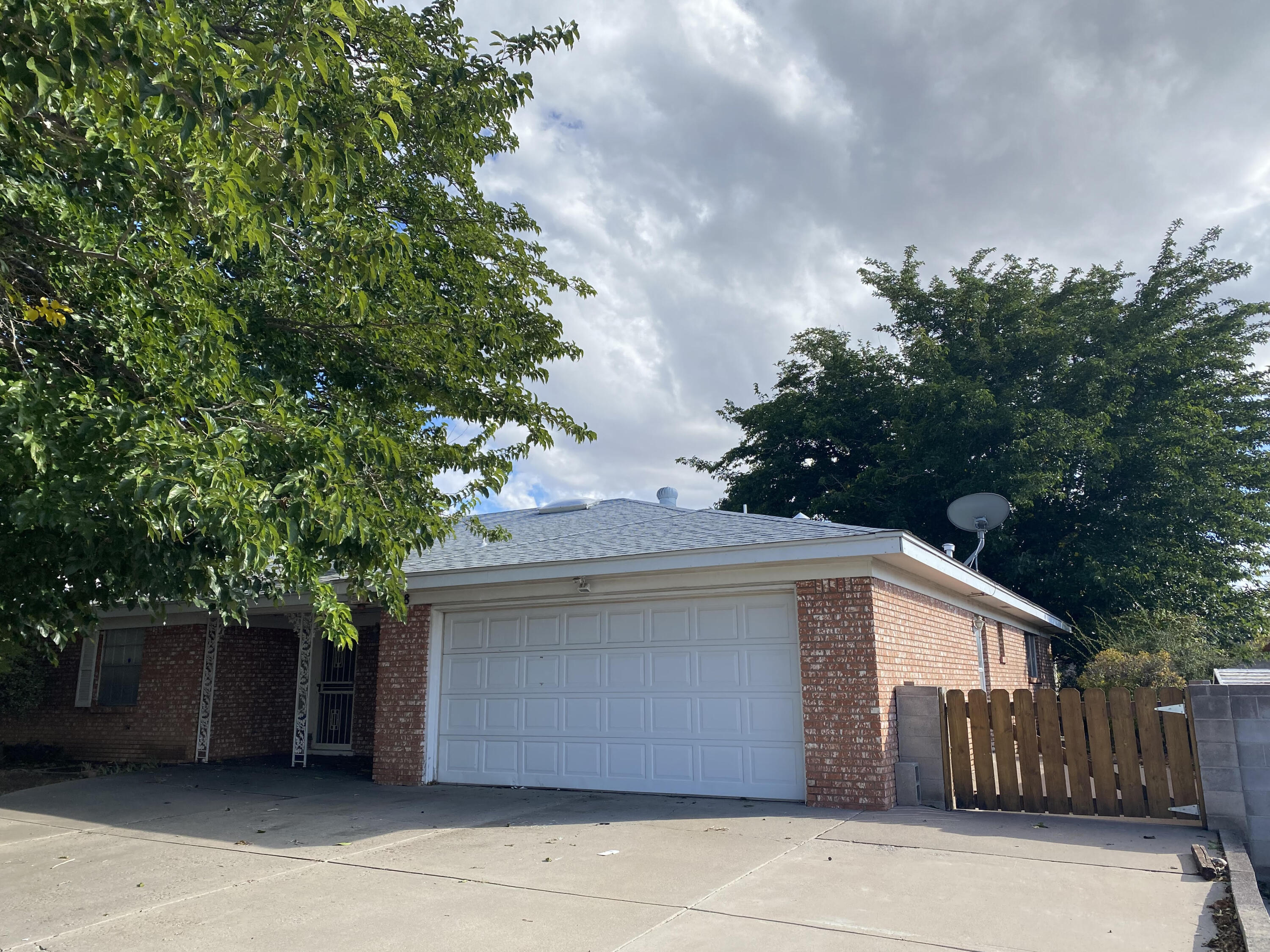 6508 BAKER Avenue NE