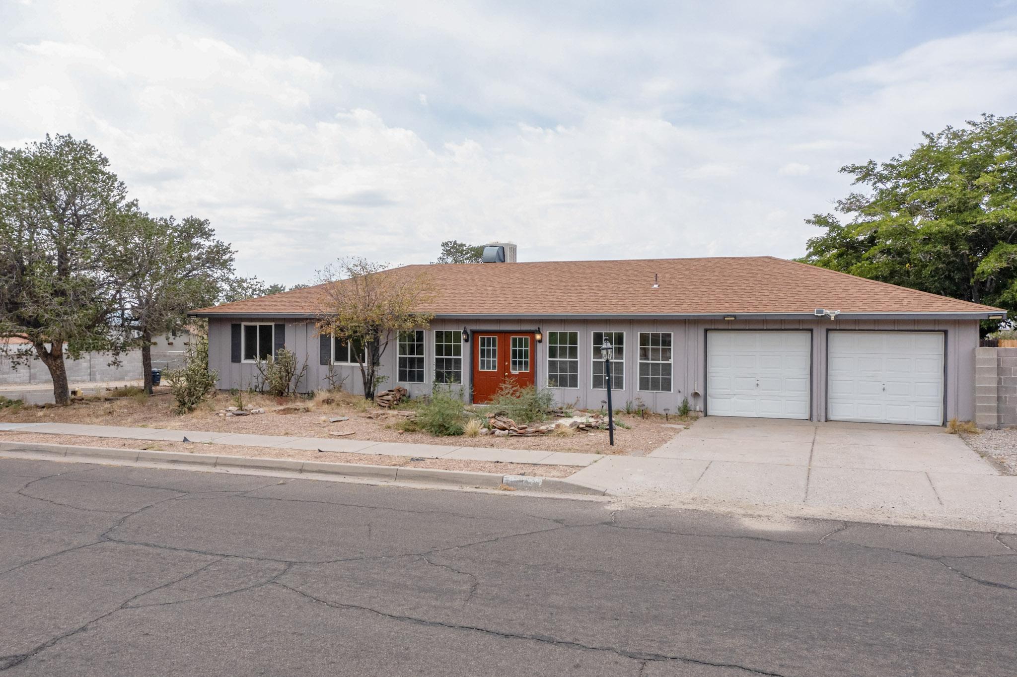 13009 ROMA Avenue NE
