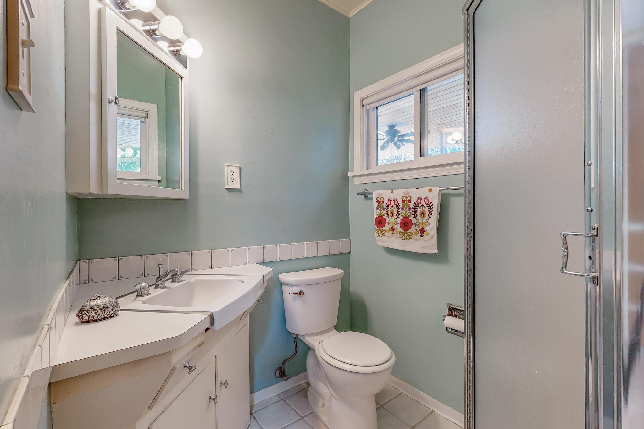 1834 CALLE LOS VECINOS NW