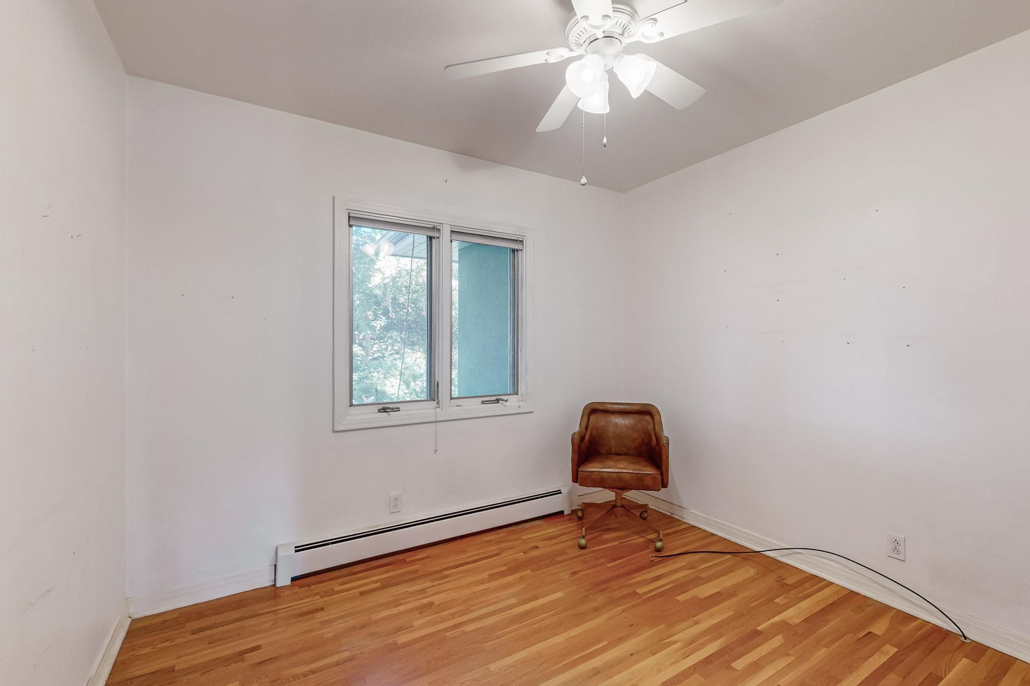 1834 CALLE LOS VECINOS NW