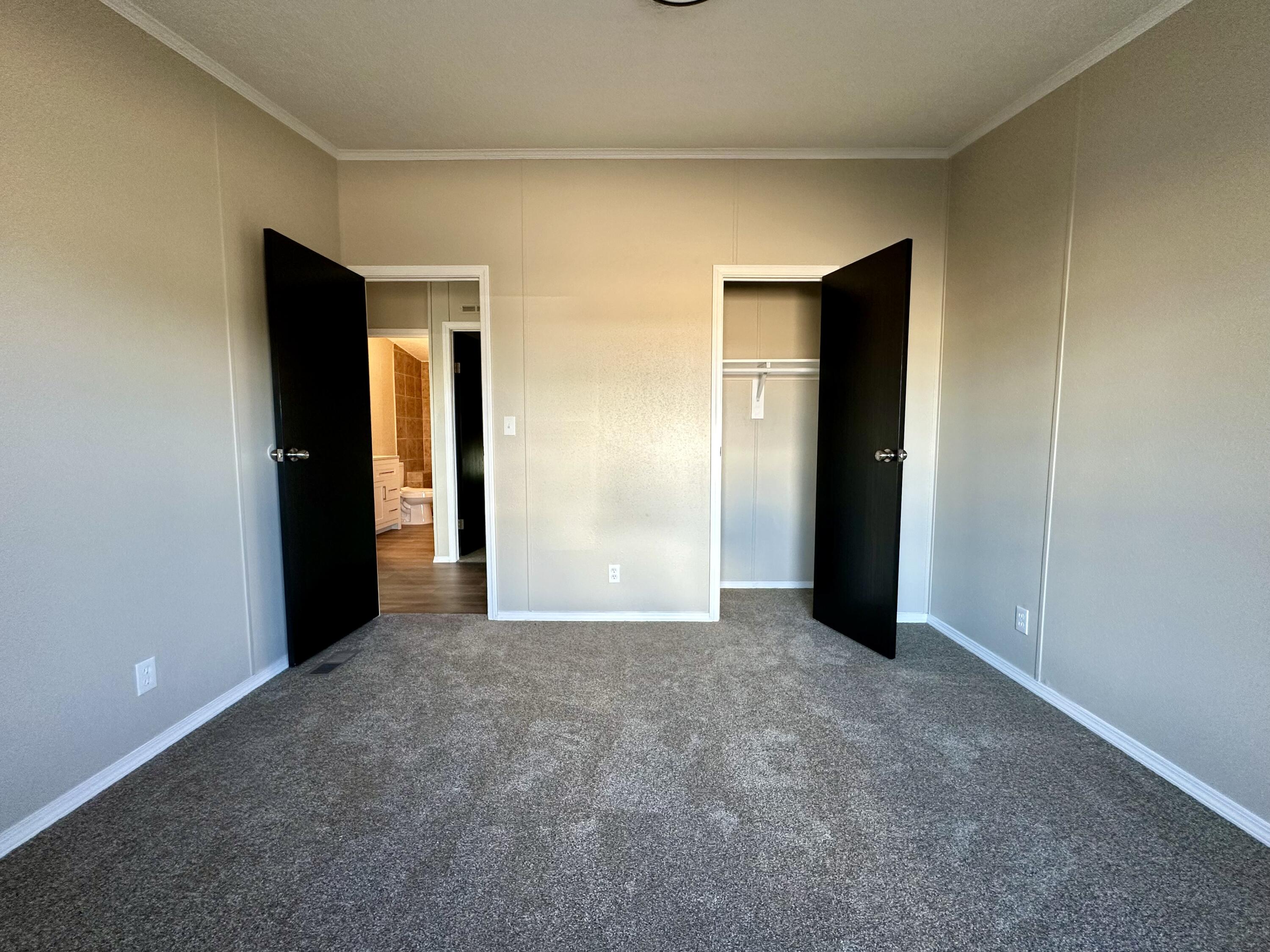 5 SAN MIGUEL Avenue