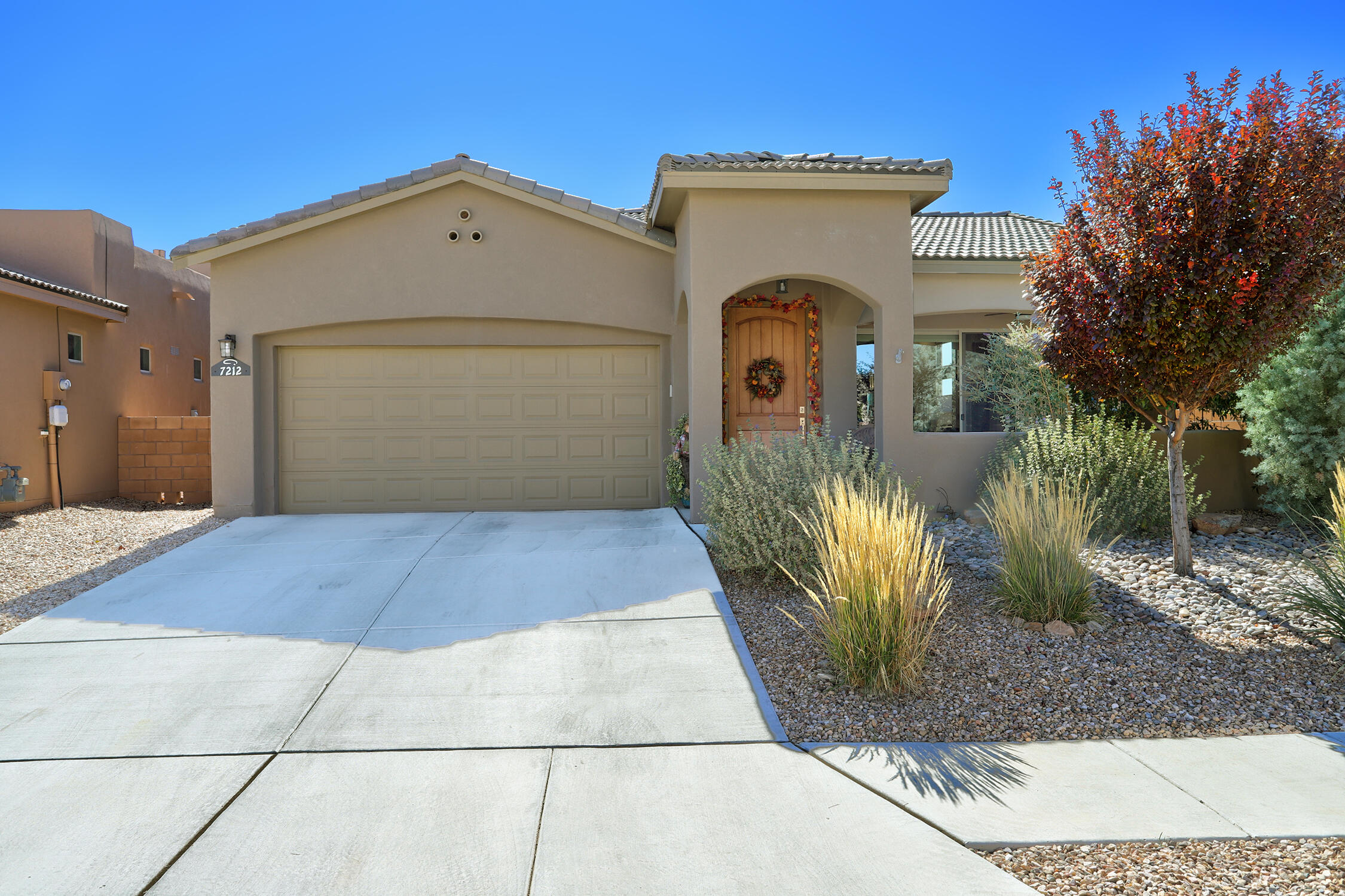 7212 VALLE JARDIN Lane NW
