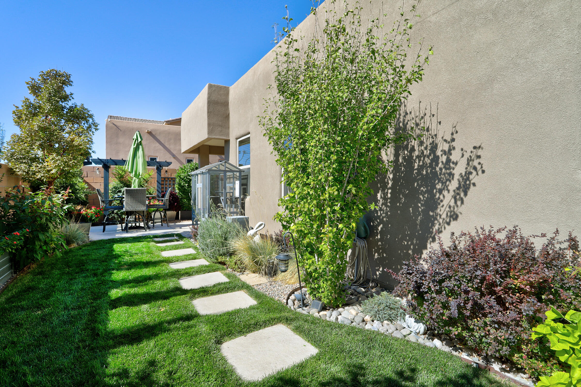 7212 VALLE JARDIN Lane NW