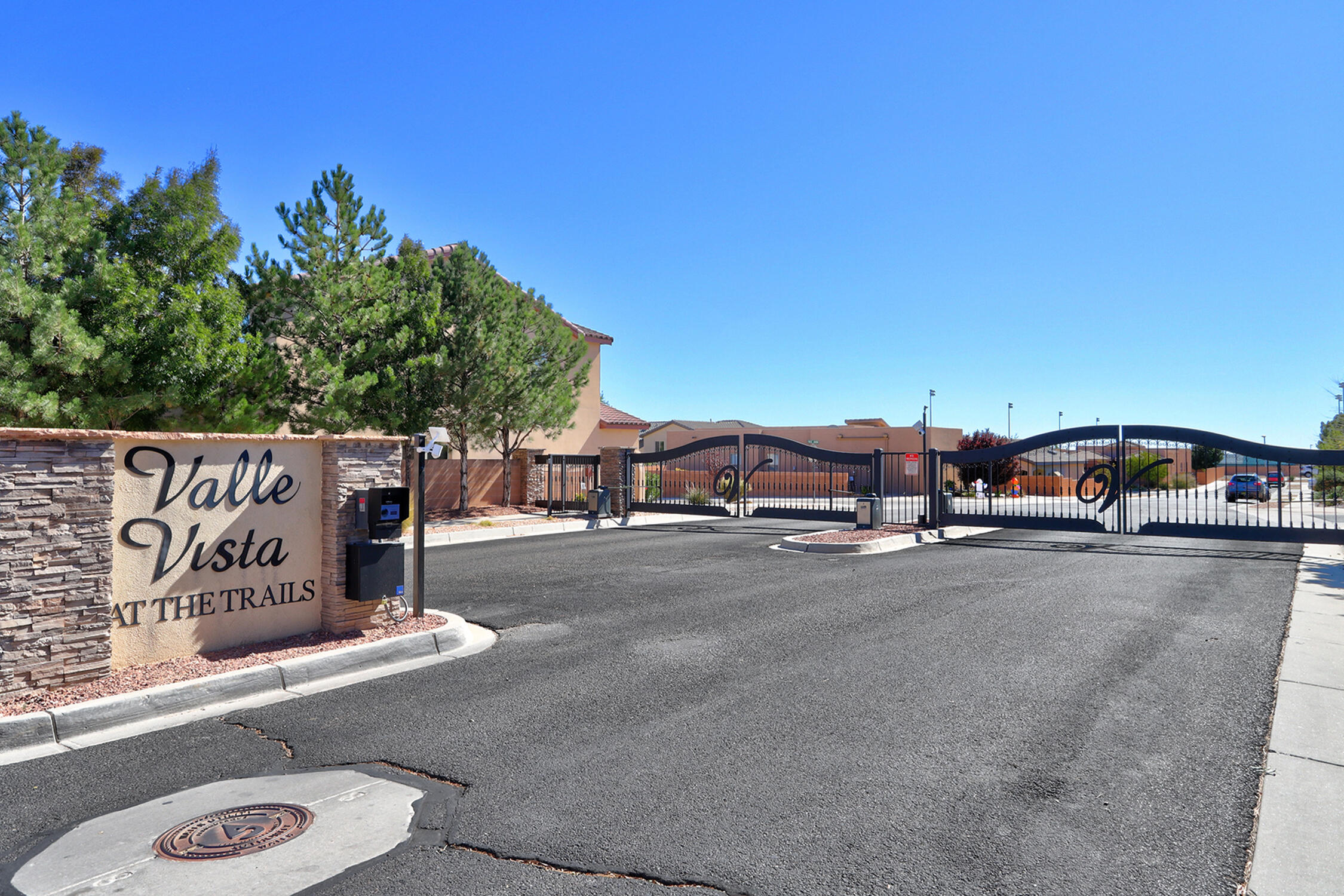 7212 VALLE JARDIN Lane NW