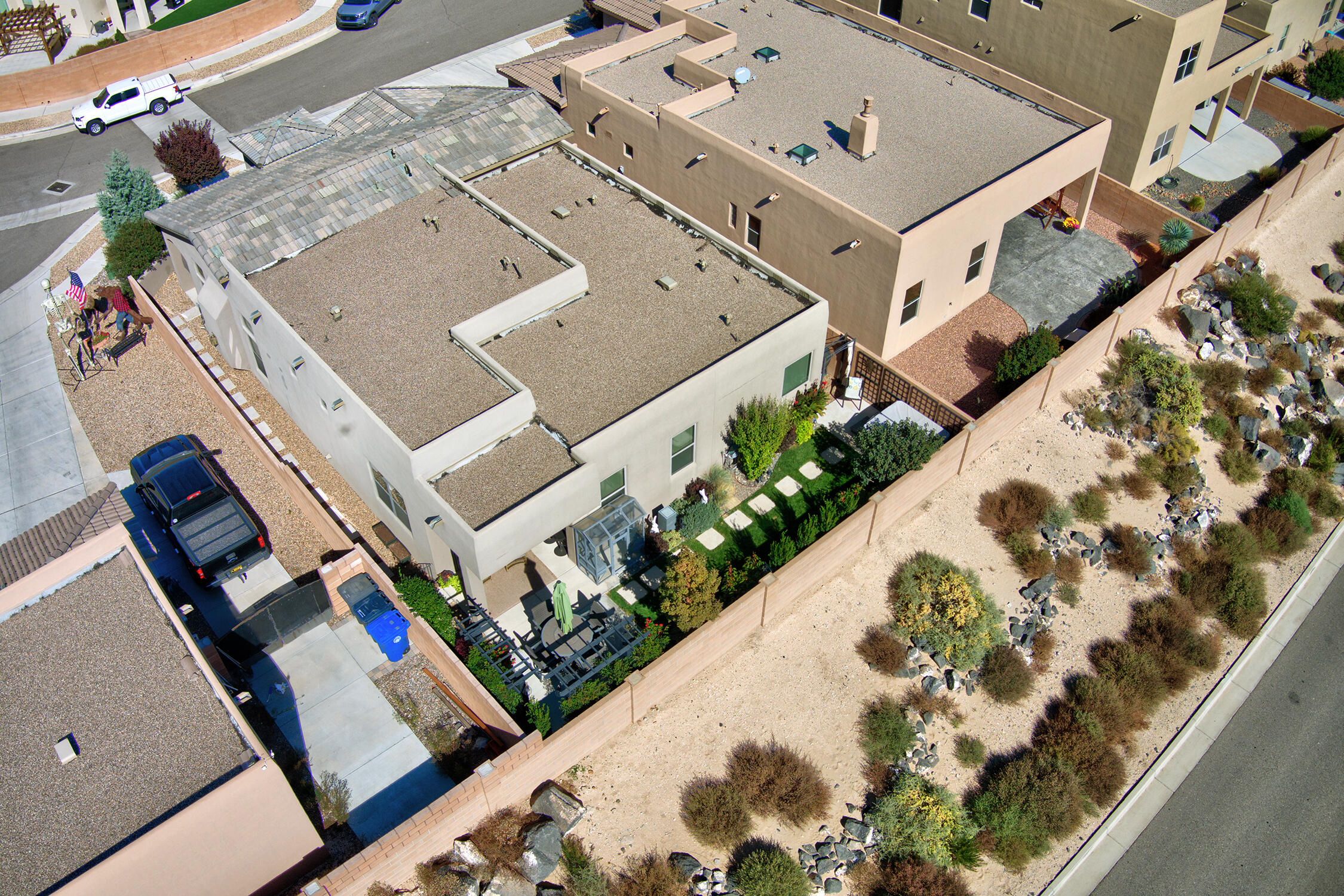 7212 VALLE JARDIN Lane NW