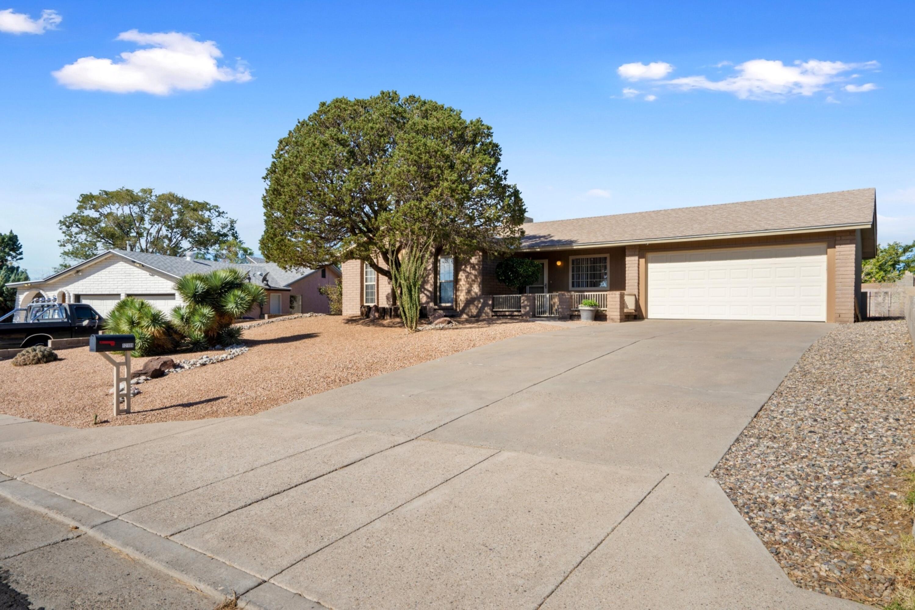 12109 GLEN CANYON Road NE