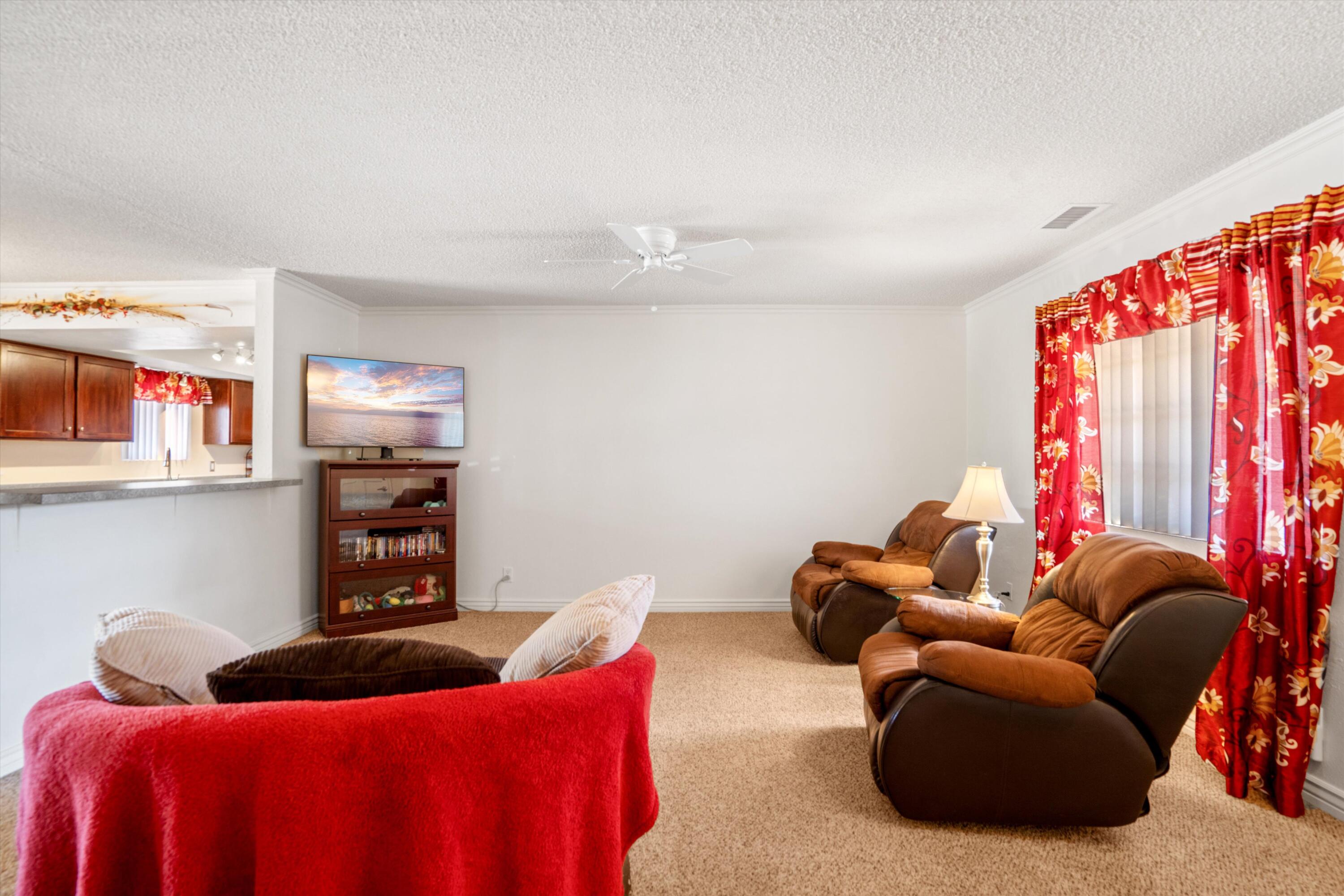 12109 GLEN CANYON Road NE