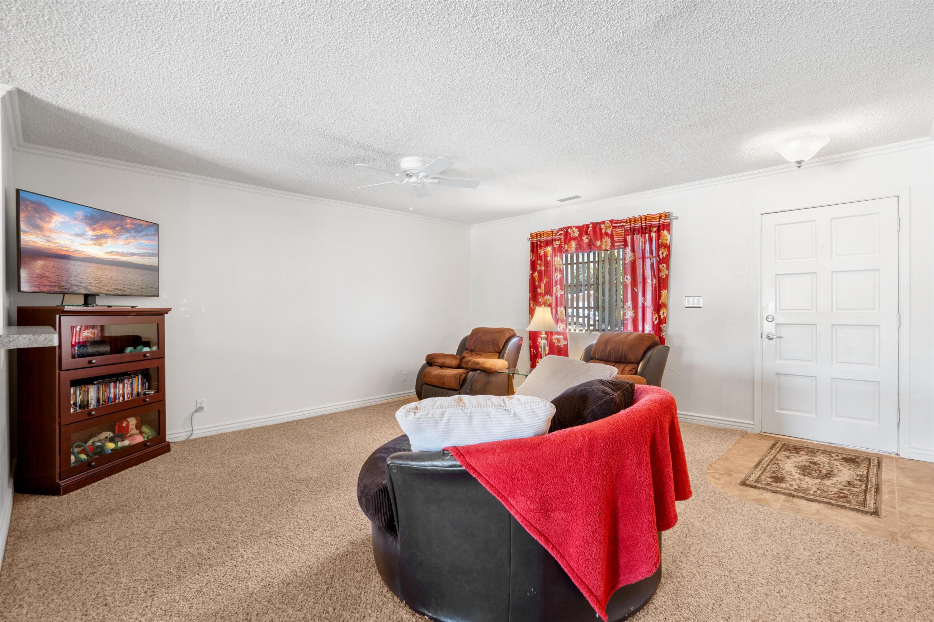 12109 GLEN CANYON Road NE