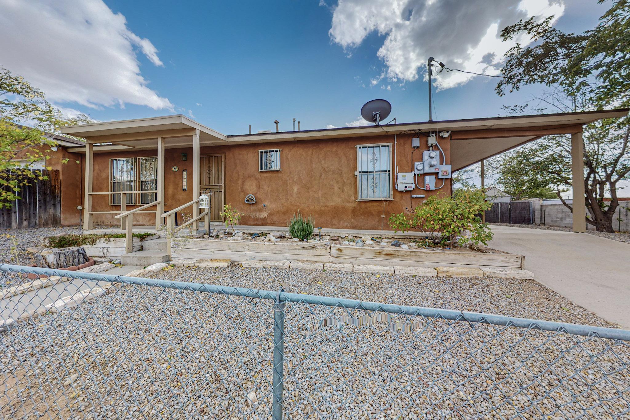 1601 Stanford Drive SE