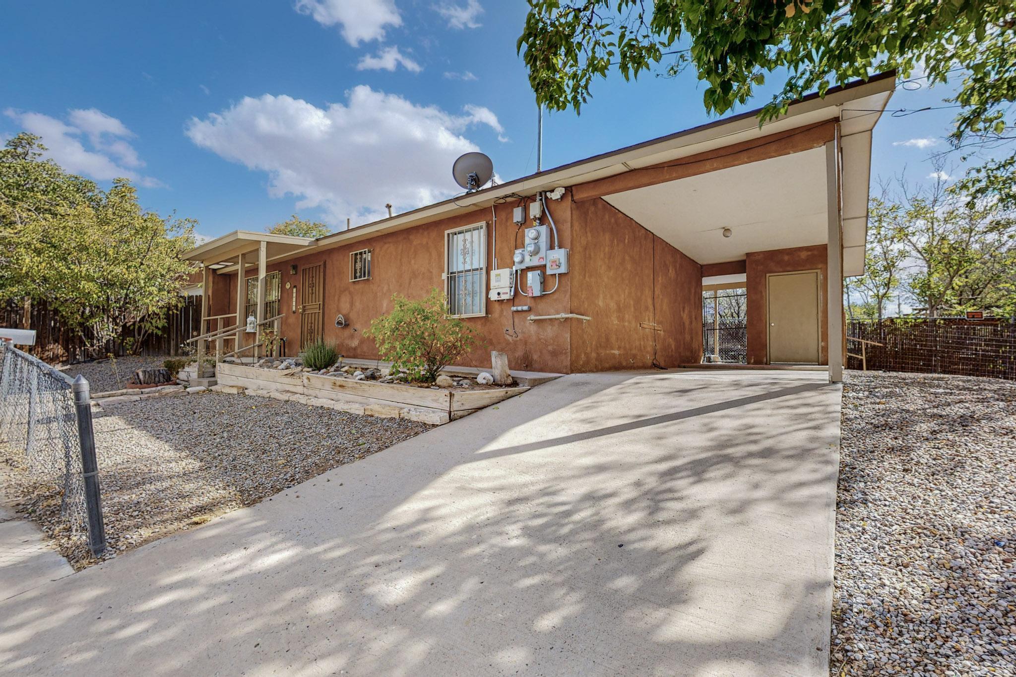 1601 Stanford Drive SE