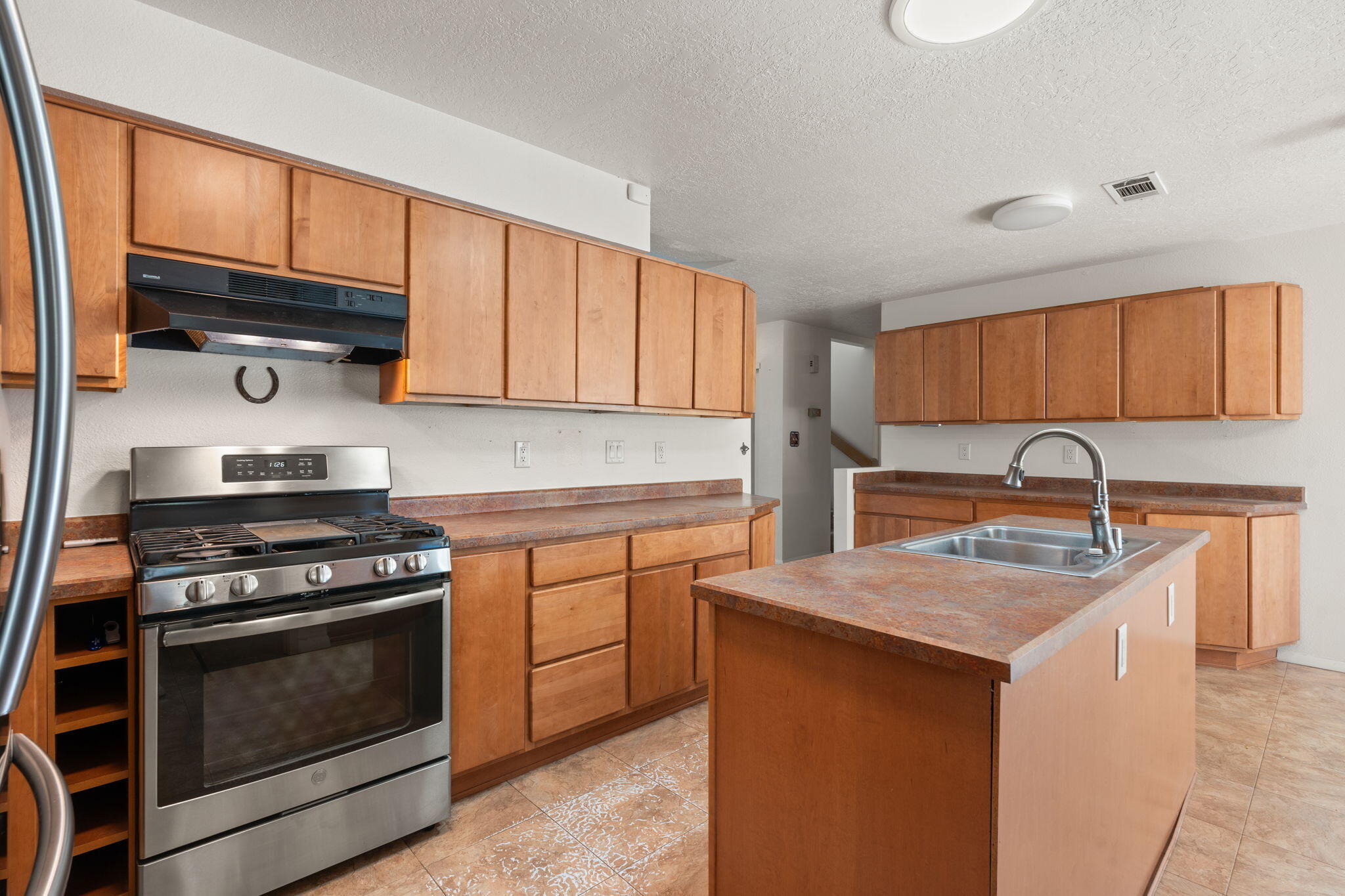 417 ASBURY Road NE