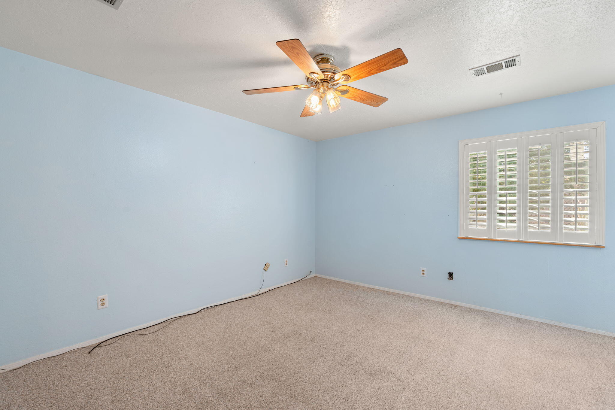 417 ASBURY Road NE