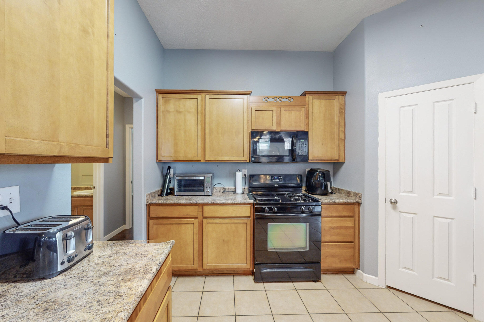 2036 N Ensenada Circle SE