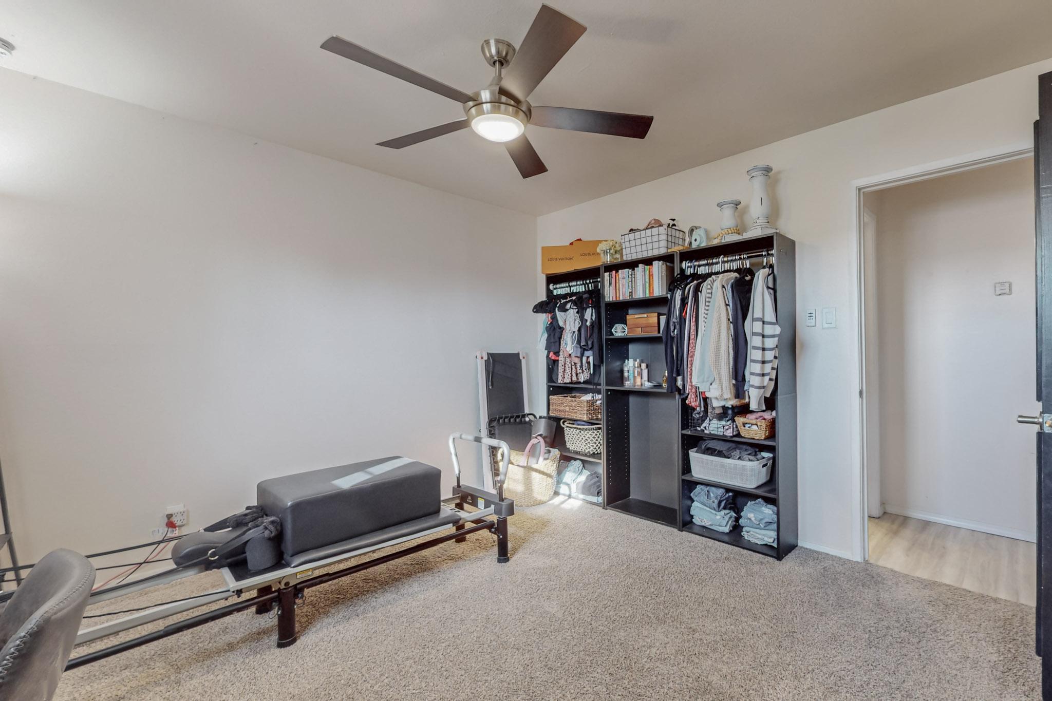 10005 LEXINGTON Avenue NE