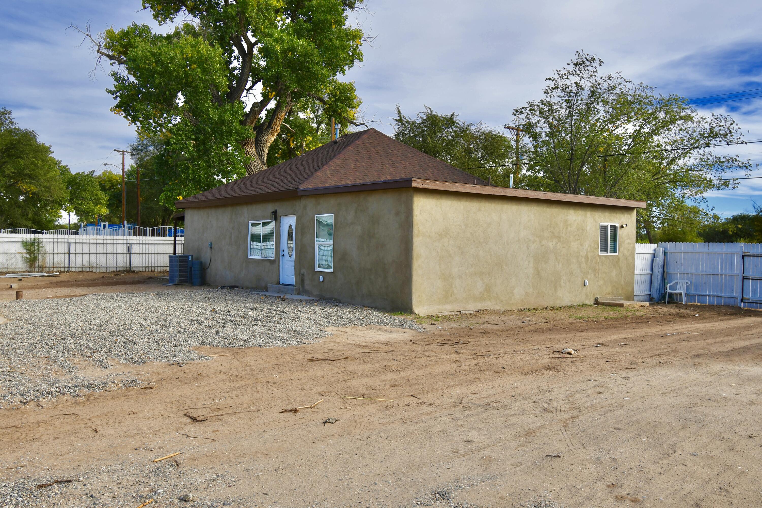 2715 Blake Road SW