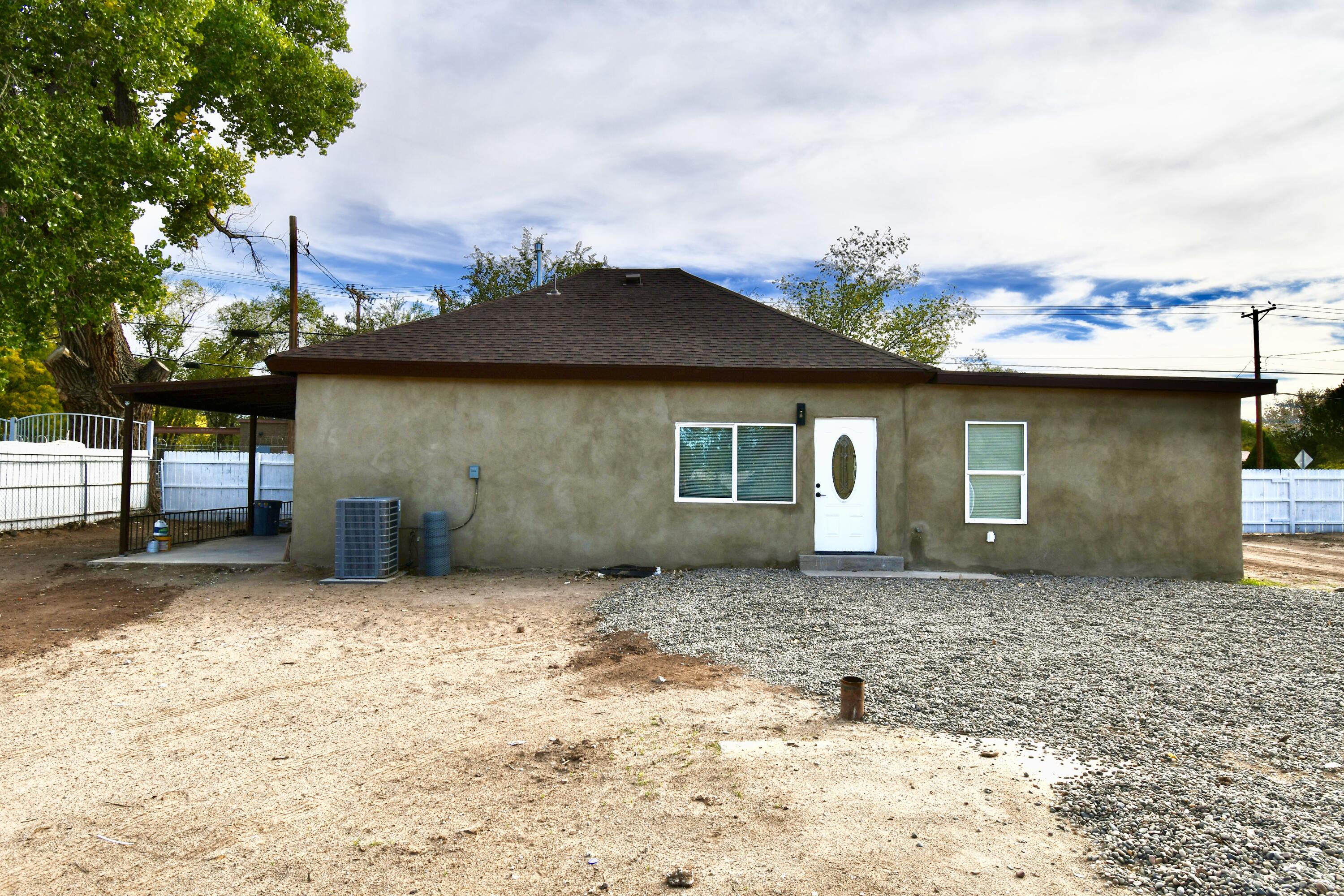 2715 Blake Road SW