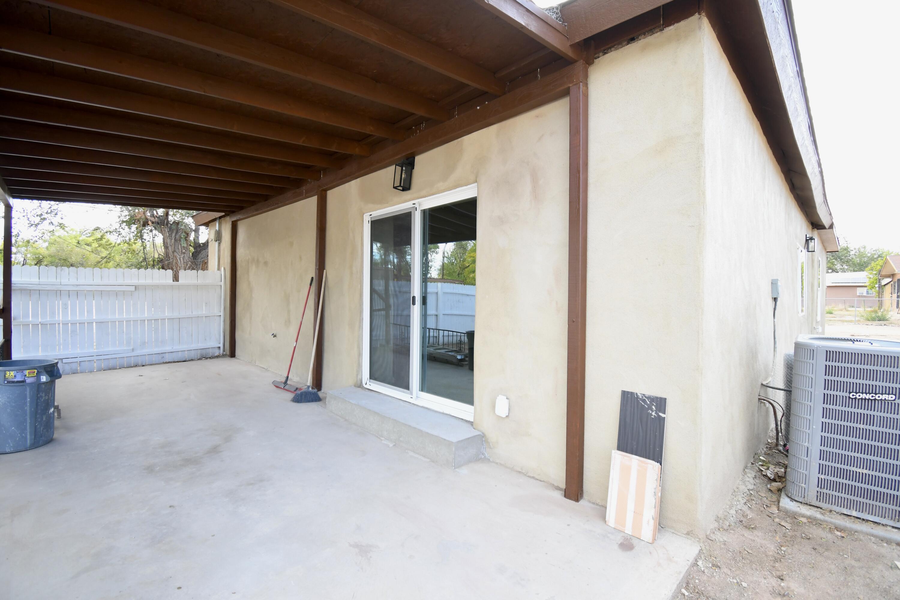 2715 Blake Road SW
