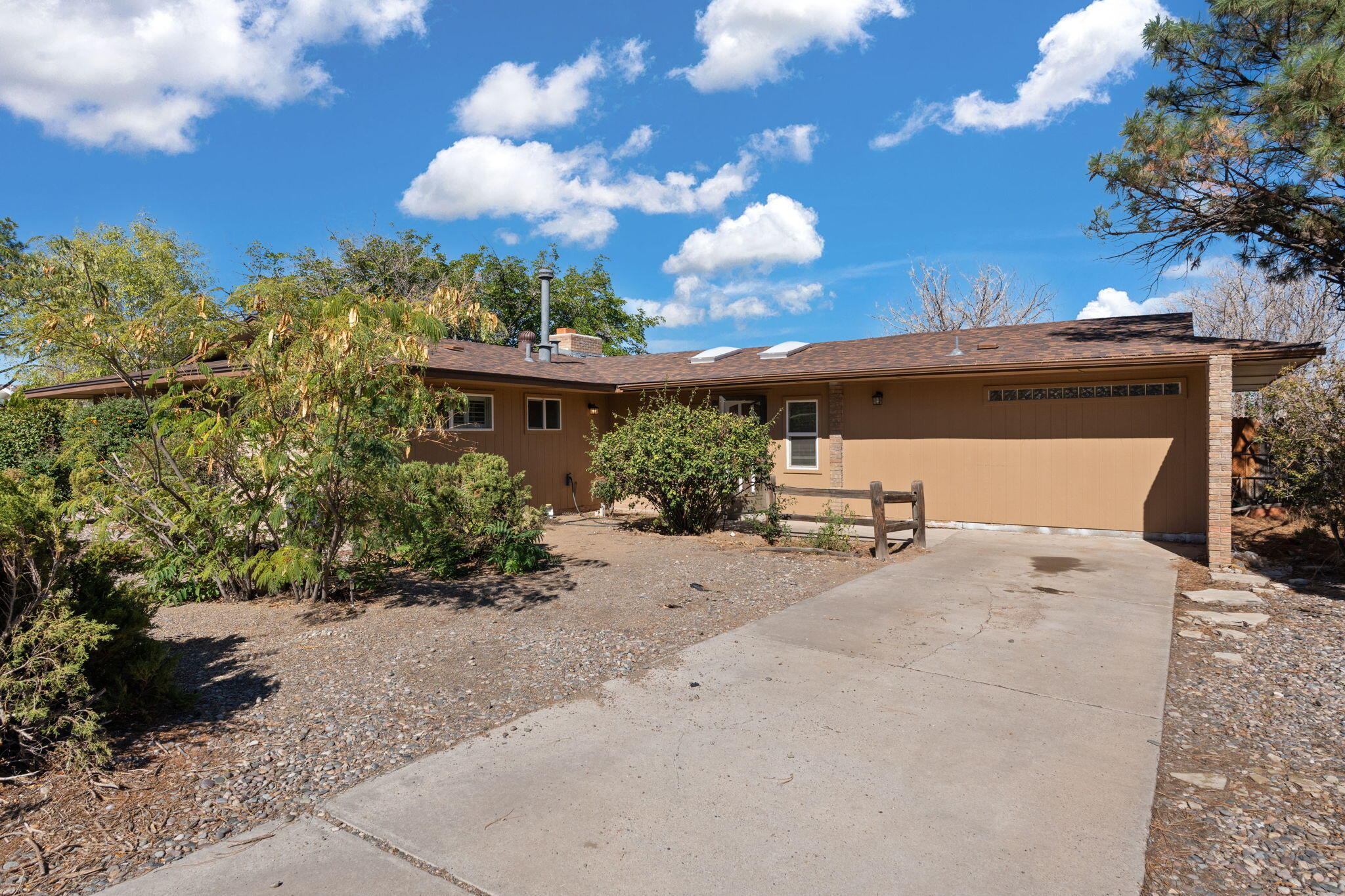 5519 FORDHAM Drive NW