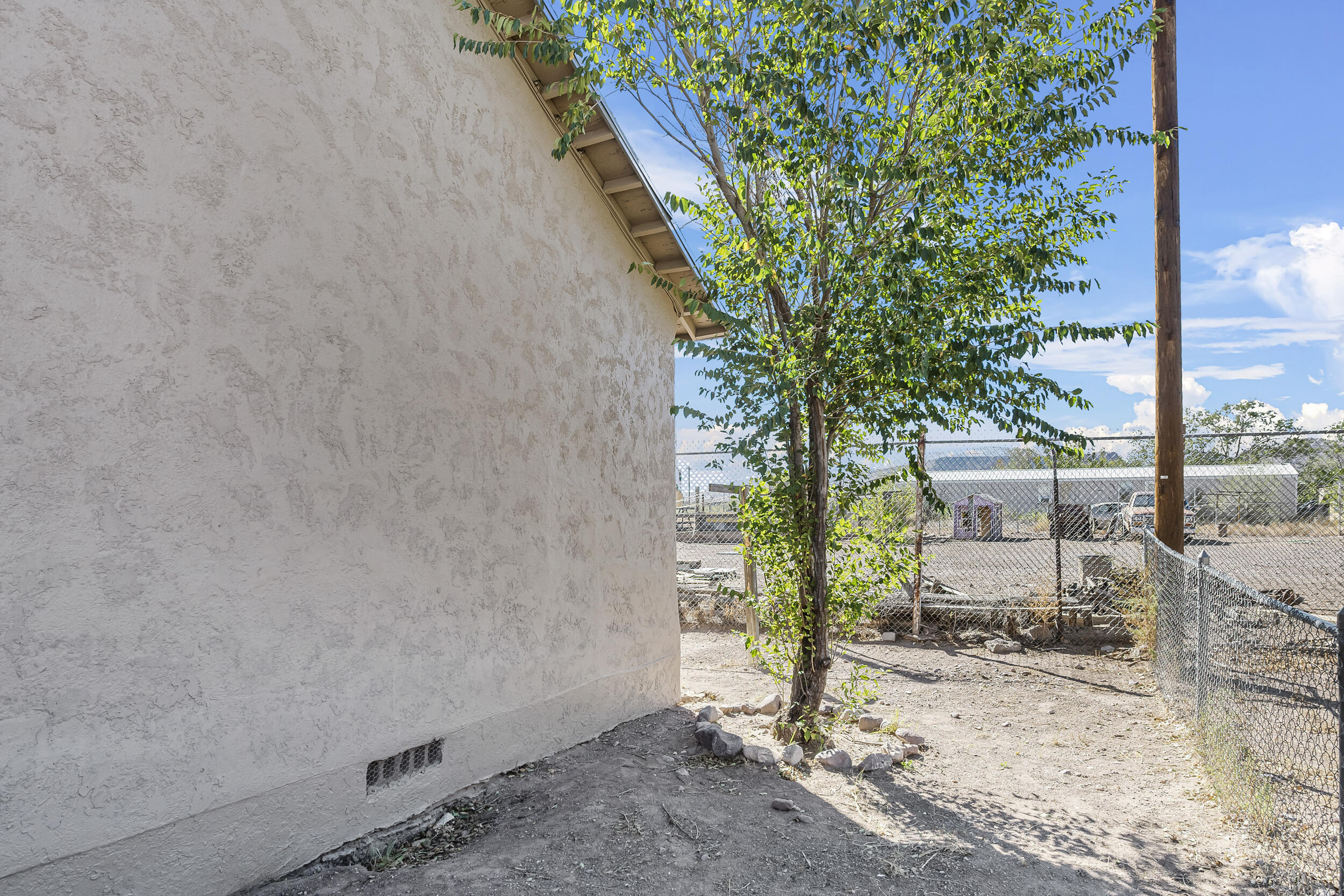 818 Granada Street