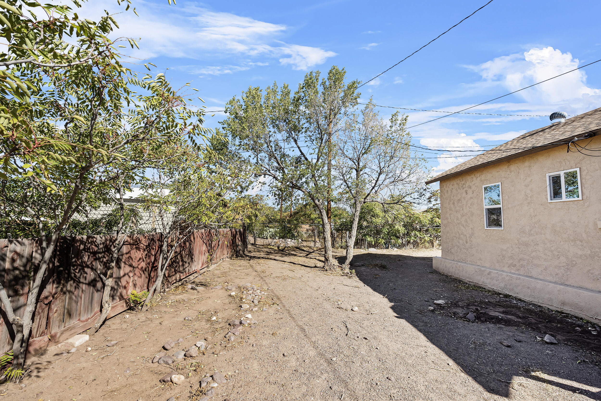 818 Granada Street
