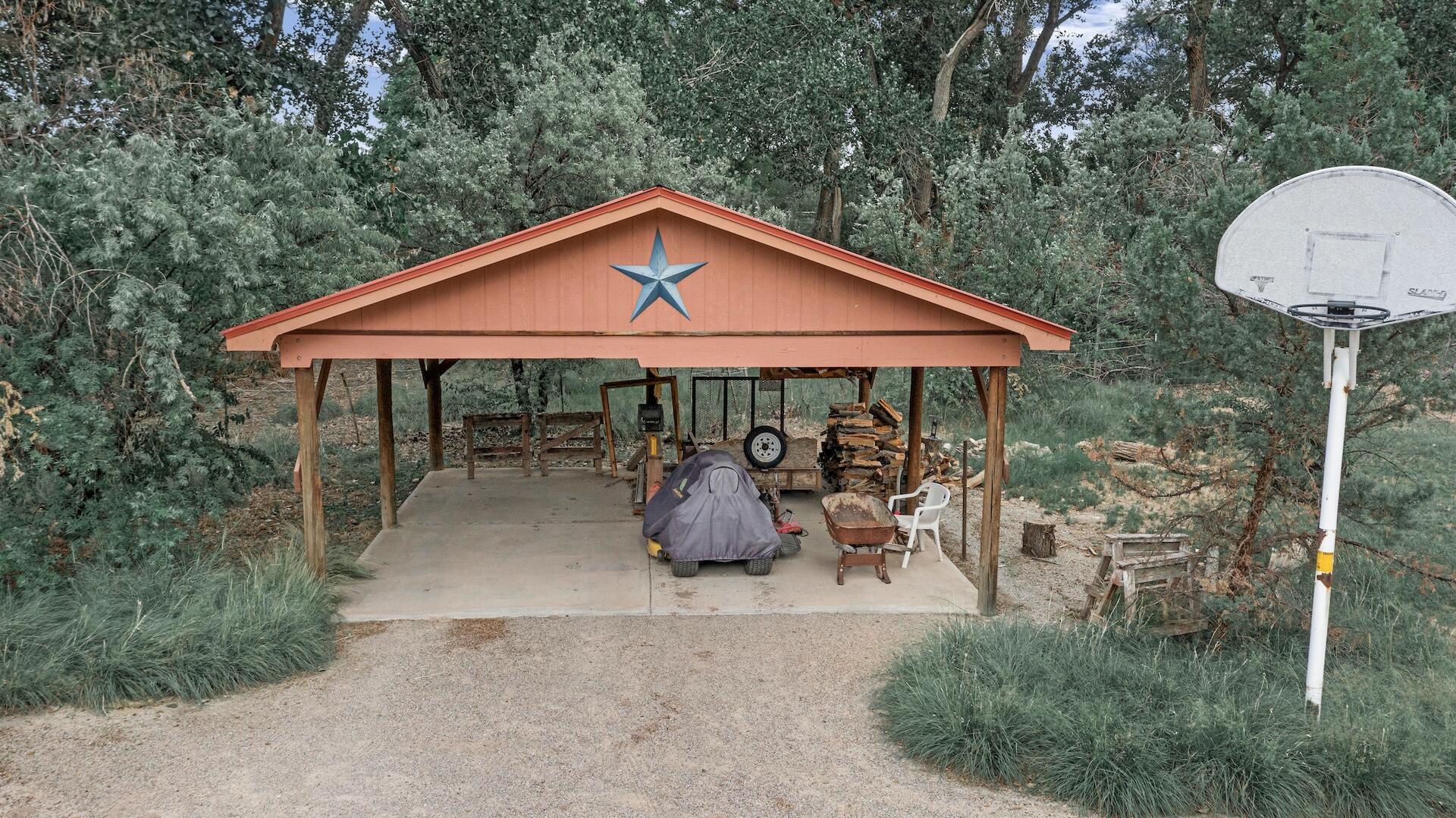 1139 BEHNKE Road