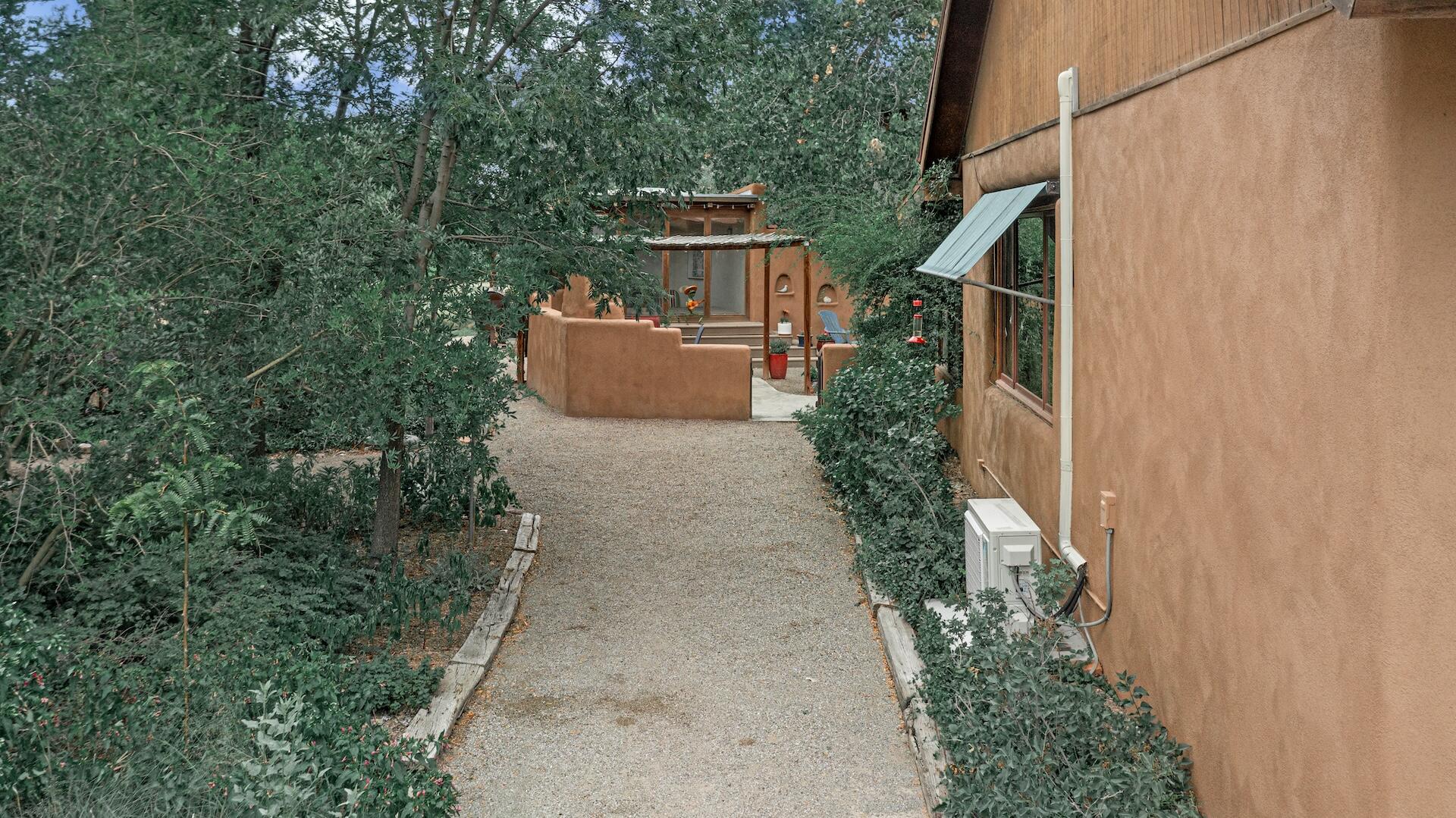 1139 BEHNKE Road