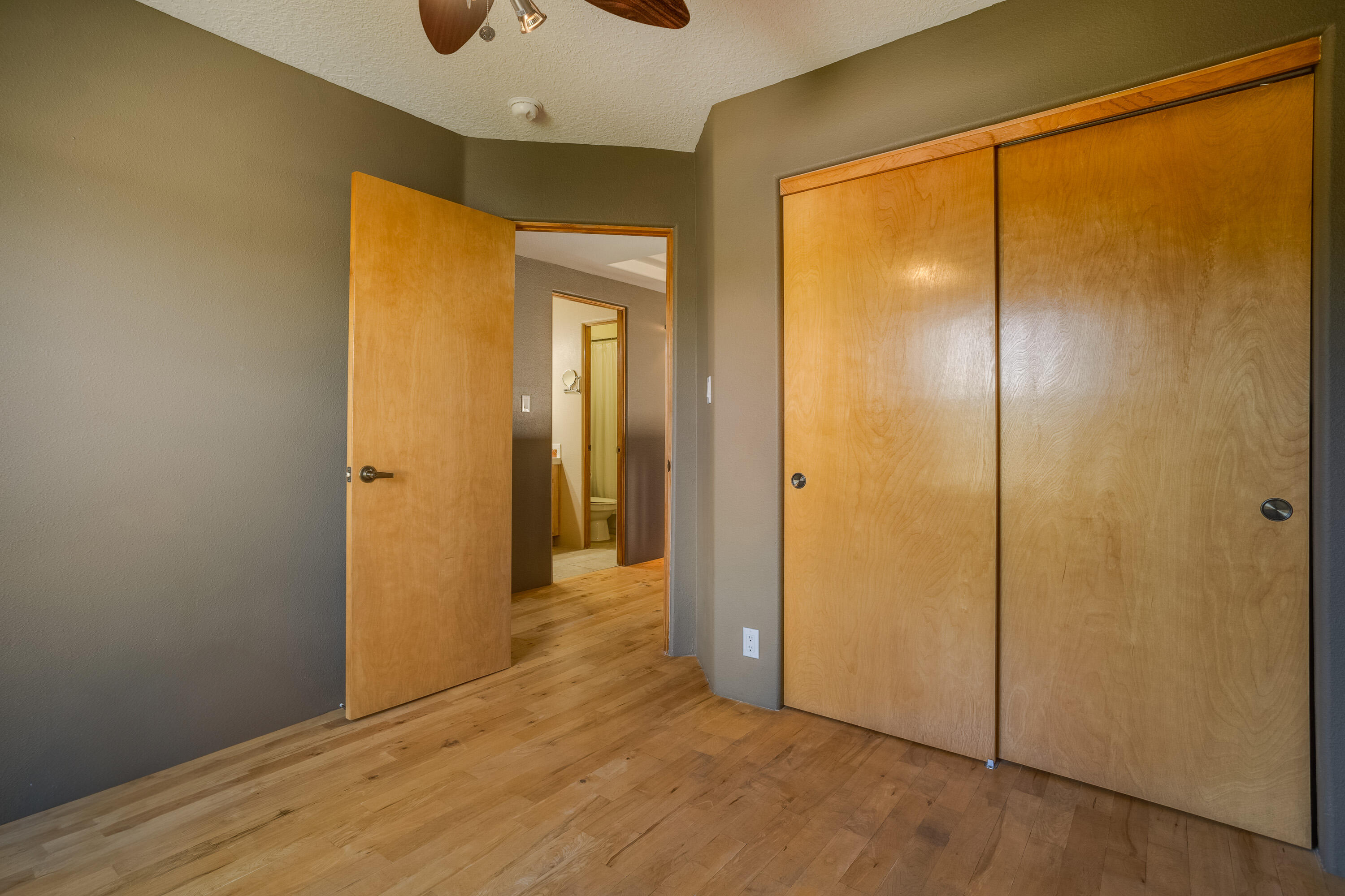3609 YIPEE CALLE Court NW